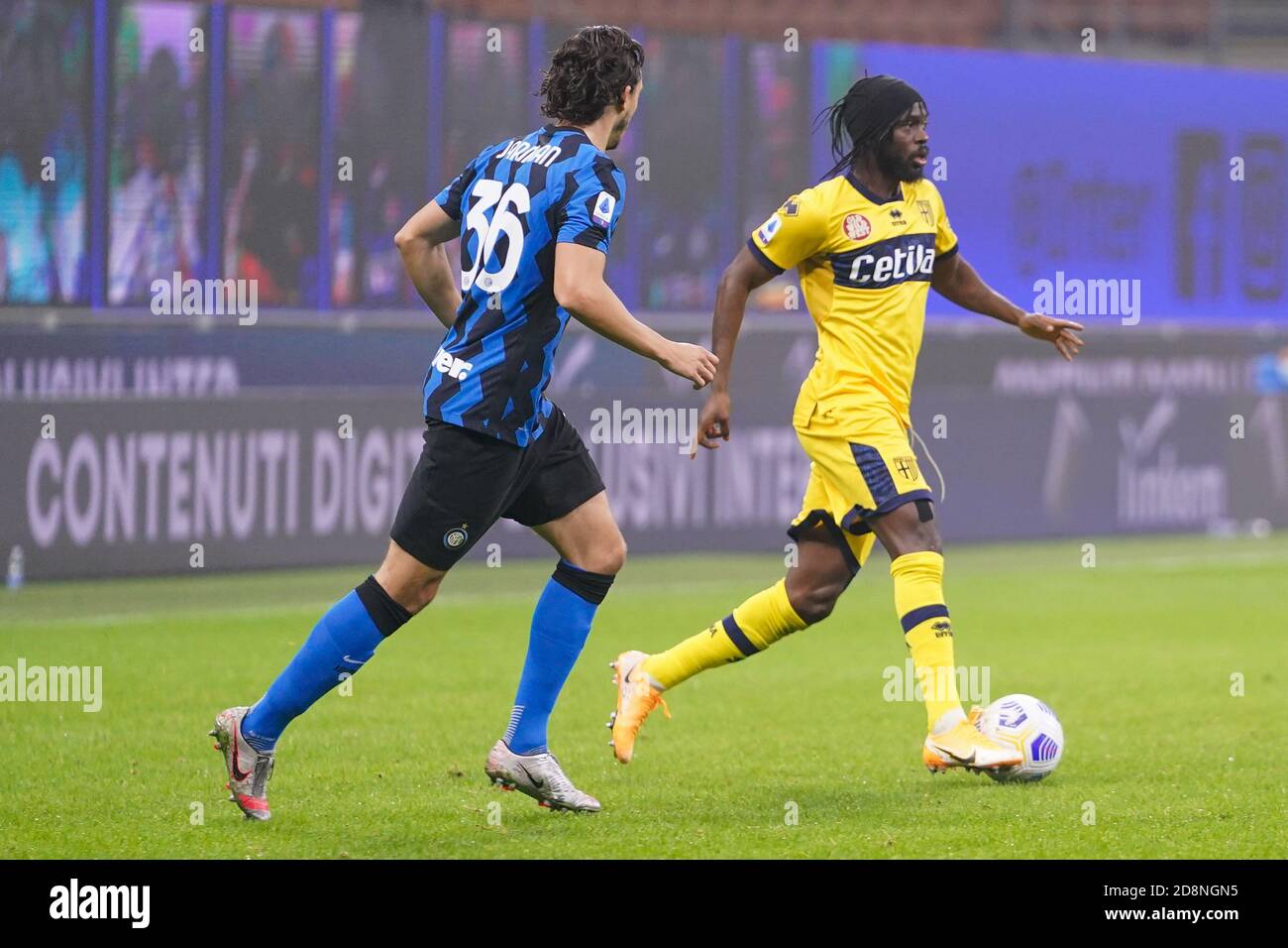 Milan, Italie. Milan 2020, Italie, Giuseppe Meazza San Siro Stadium, 31 octobre 2020, Gervinho (Parme Calcio) pendant FC Internazionale vs Parme Calcio 1913 - football italien série A Match - Credit: LM/Luca Rossini Credit: Luca Rossini/LPS/ZUMA Wire/Alay Live News Banque D'Images