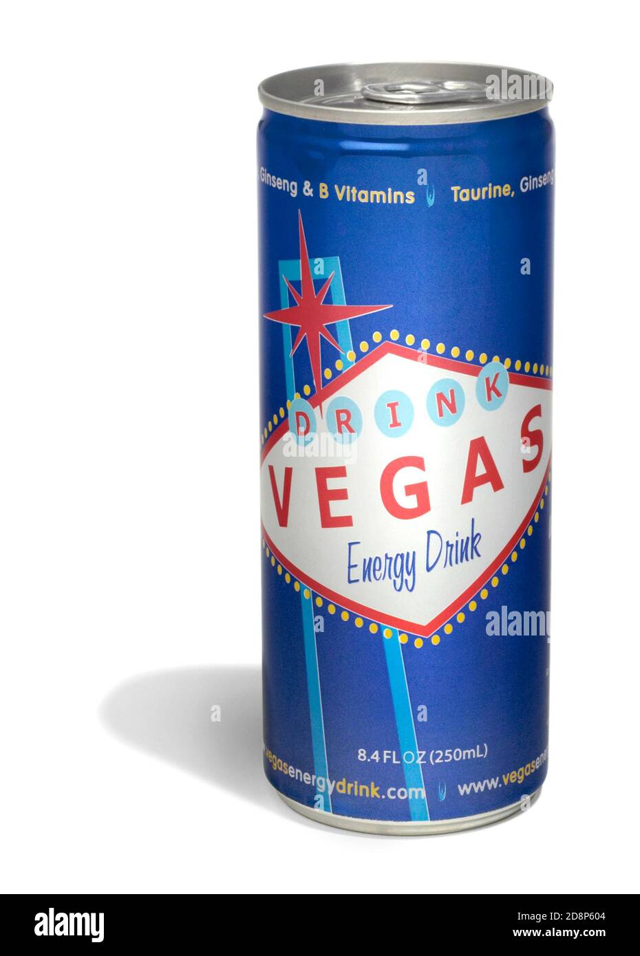 Une boisson gazeuse bleue, la boisson énergétique de la marque Vegas, photographiée un arrière-plan blanc Banque D'Images