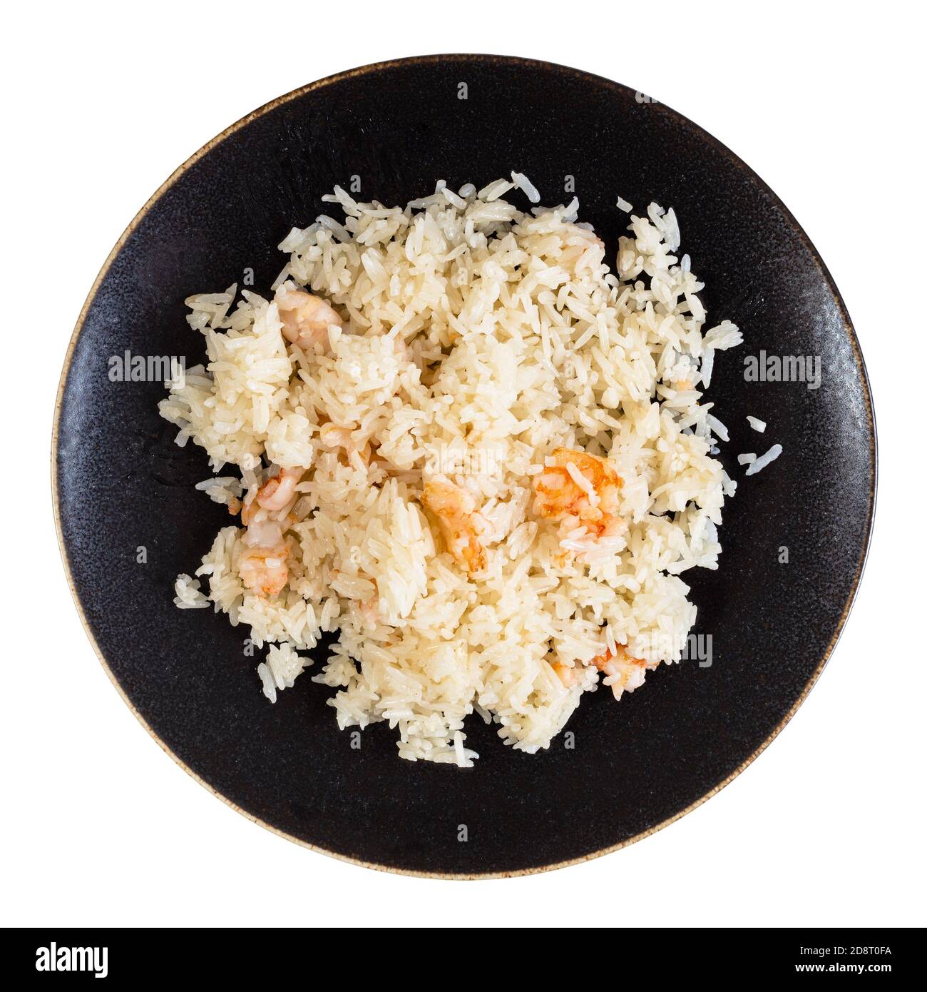 cuisine chinoise - vue de dessus du riz au jasmin bouilli avec crevettes sur plaque marron foncé isolées sur fond blanc Banque D'Images