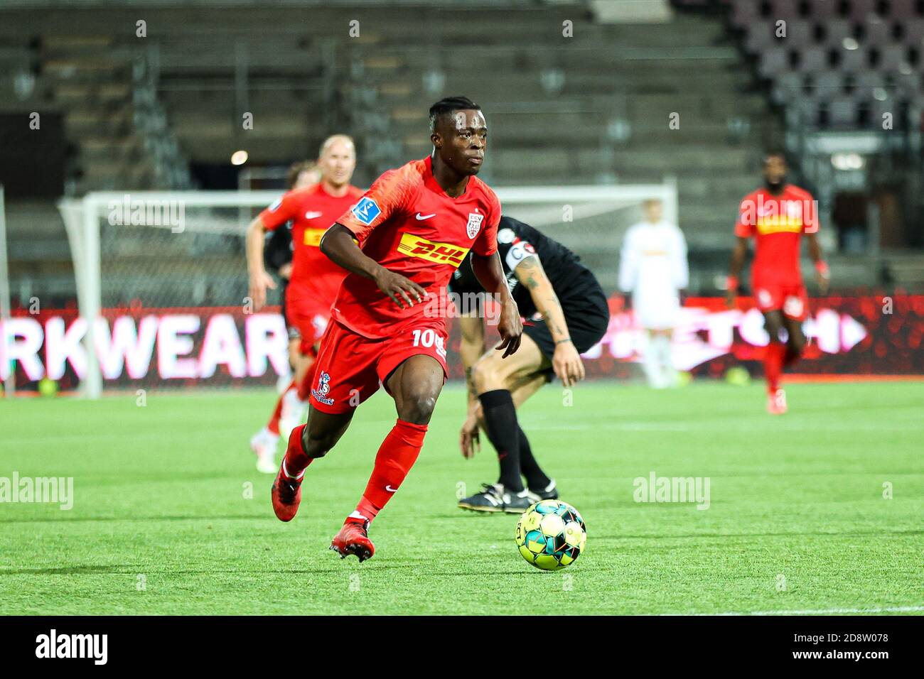 Farum, Danemark. 31 octobre 2020. Kamal-Deen Sulemana (10) du FC Nordsjaelland vu dans le match 3F Superliga entre le FC Nordsjaelland et le FC Midtjylland en droit de Dream Park à Farum. (Crédit photo : Gonzales photo/Alamy Live News Banque D'Images