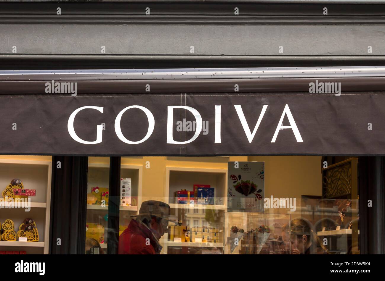 Bruges, Belgique : Godiva Chocolatier est un fabricant de chocolats fins et de produits connexes, fondé en Belgique en 1926 Banque D'Images