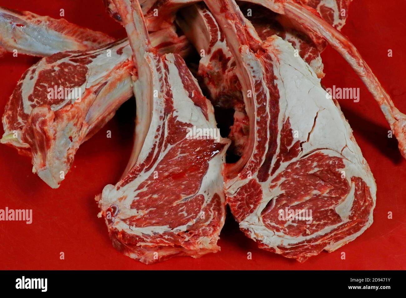 côte de bœuf angus américain, exposée dans la boucherie Banque D'Images