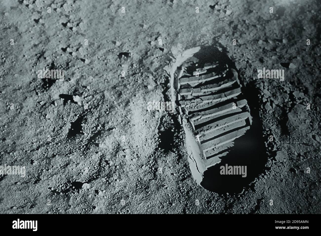 The First Footprint on the Moon », mission Apollo 11, juillet 1969. Le bottine de l'astronaute américain Neil Armstrong, premier homme à mettre le pied sur la Lune, Banque D'Images