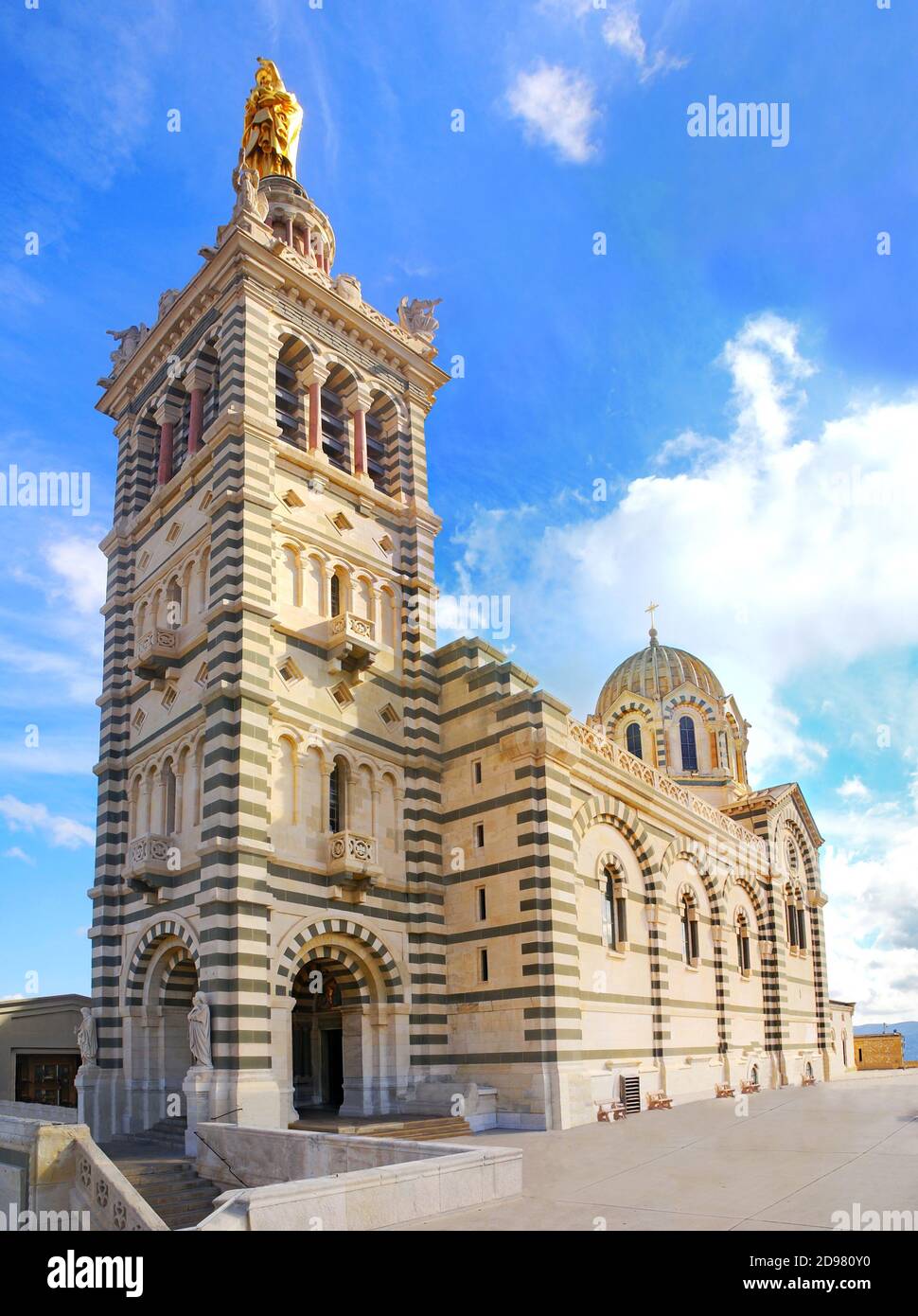 Basilique notre-Dame de la Garde à Marseille, nommée notre-Dame de la Garde. Banque D'Images