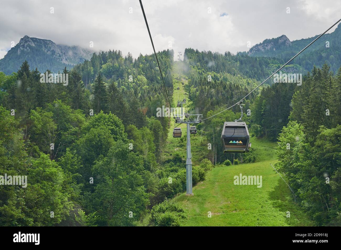 Schoenau am Koenigssee, Bavière, Allemagne - juillet 06,2020 : chemin de fer Jennerbahn dans la région des alpes de berchtesgaden Banque D'Images