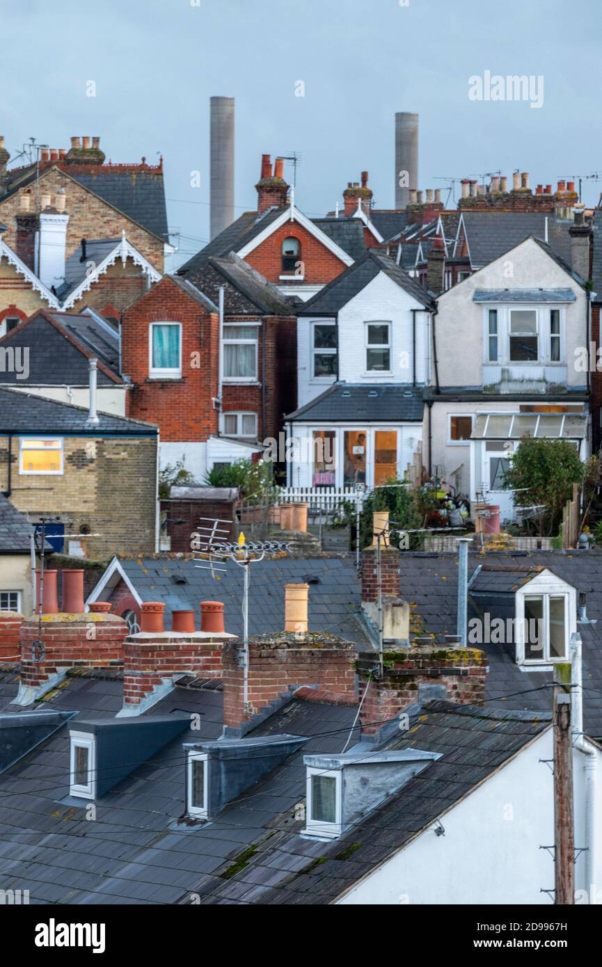 différents styles de maisons et maisons à cowes sur l'île de wight rues et propriétés toits Banque D'Images