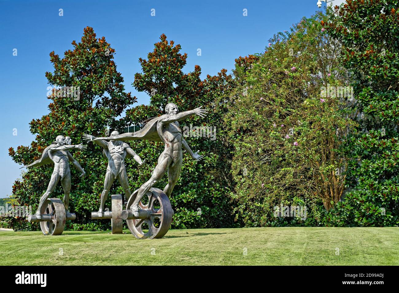 Il y a beaucoup à voir à l'extérieur du musée des sports motorisés de Barber ainsi qu'à l'intérieur. Banque D'Images