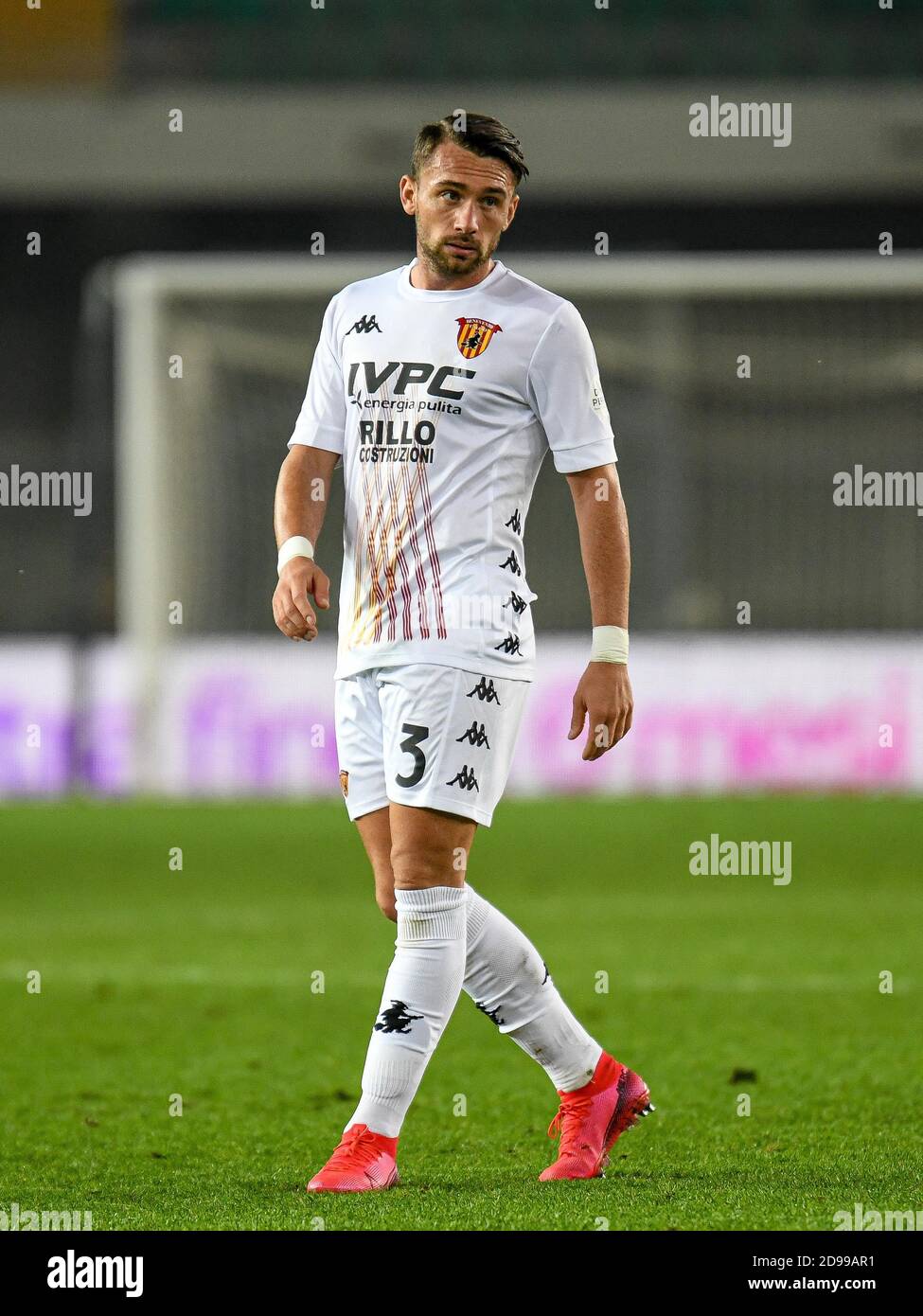 Gaetano Letizia (Benevento) pendant Hellas Verona vs Benevento Calcio, football italien série A match, Vérone, Italie, 02 Nov 2020 crédit: LM/Ettore Griff Banque D'Images