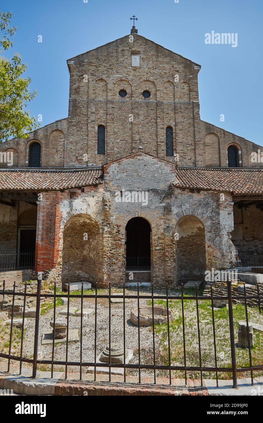 L'église de Santa Maria Assunta dans l'île de Torcello. Italie, Venise. Basilique de Santa Maria Assunta di Torcello. Cathédrale de Torcello Banque D'Images