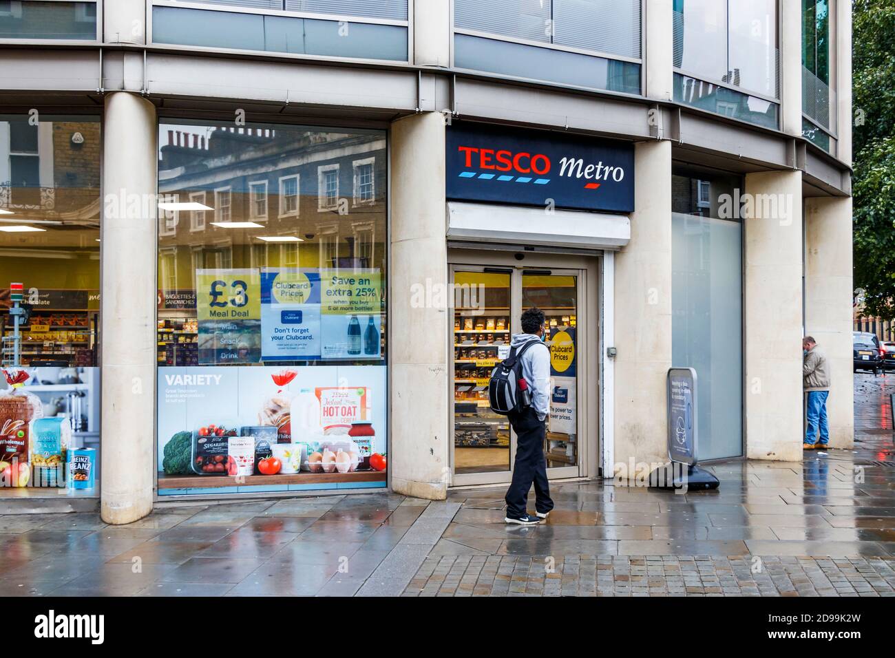 Un magasin de métro Tesco sur Caledonian Road, King's Cross, Londres, Royaume-Uni Banque D'Images