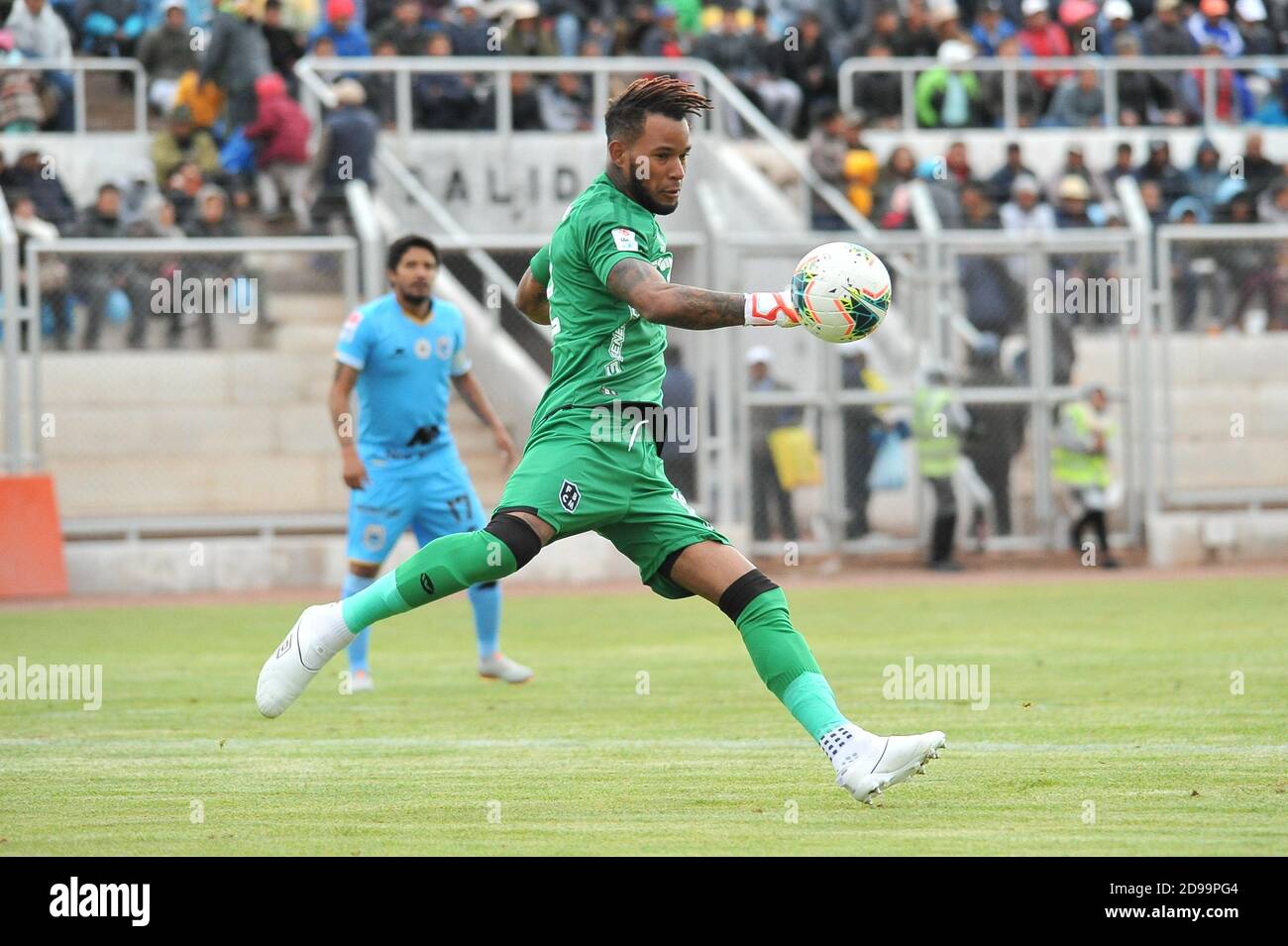 Carlos Cáceda, arquero del FBC Melgar y la selección peruana del fútbol Banque D'Images