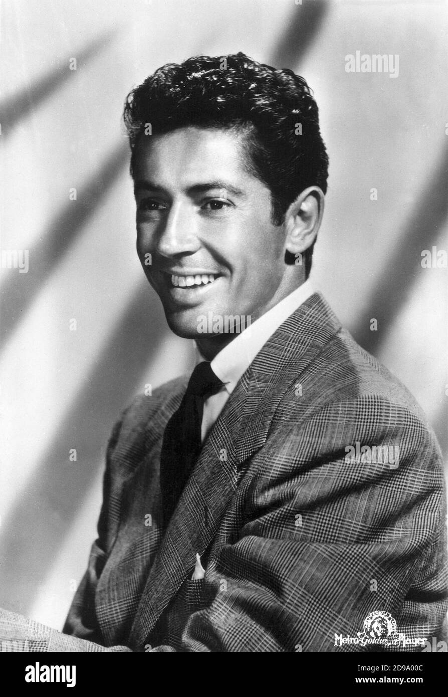 L'acteur FARLEY GRANGER ( 1925 - 2011 ) - sorriso - sourire - cravate - cravatta - portrait - ritratto - MGM - Metro Goldwyn Mayer - FILM - cinéma --- Archivio GBB Banque D'Images