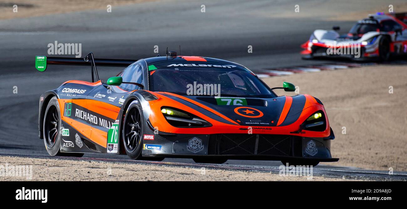 Nov 01 2020 Monterey, CA, États-Unis Compass Racing # 76 pilotes J. Kingsley/P. Holton dirige le pack à partir du tour 5 lors du Championnat Hyundai Monterey Sports car à WeatherTech Laguna Seca Monterey, CA Thurman James/CSM Banque D'Images