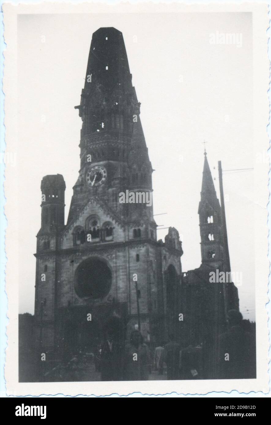 Berlin Allemagne mémorial des années 1950 - noir et blanc - noir et blanc Banque D'Images