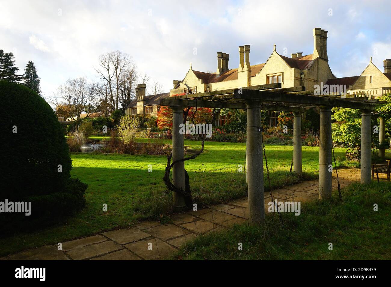 Jardins au Lodge - le siège de la RSPB à Sandy Heath, Bedfordshire Banque D'Images