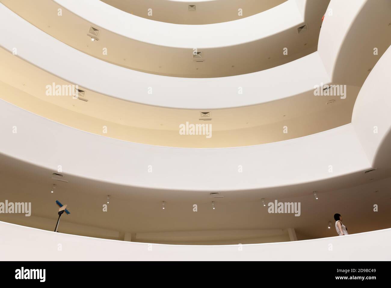 Le musée Solomon R. Guggenheim est la demeure permanente d'une collection en constante expansion d'impressionnistes, post-impressionnistes, anciens modernes et conte Banque D'Images