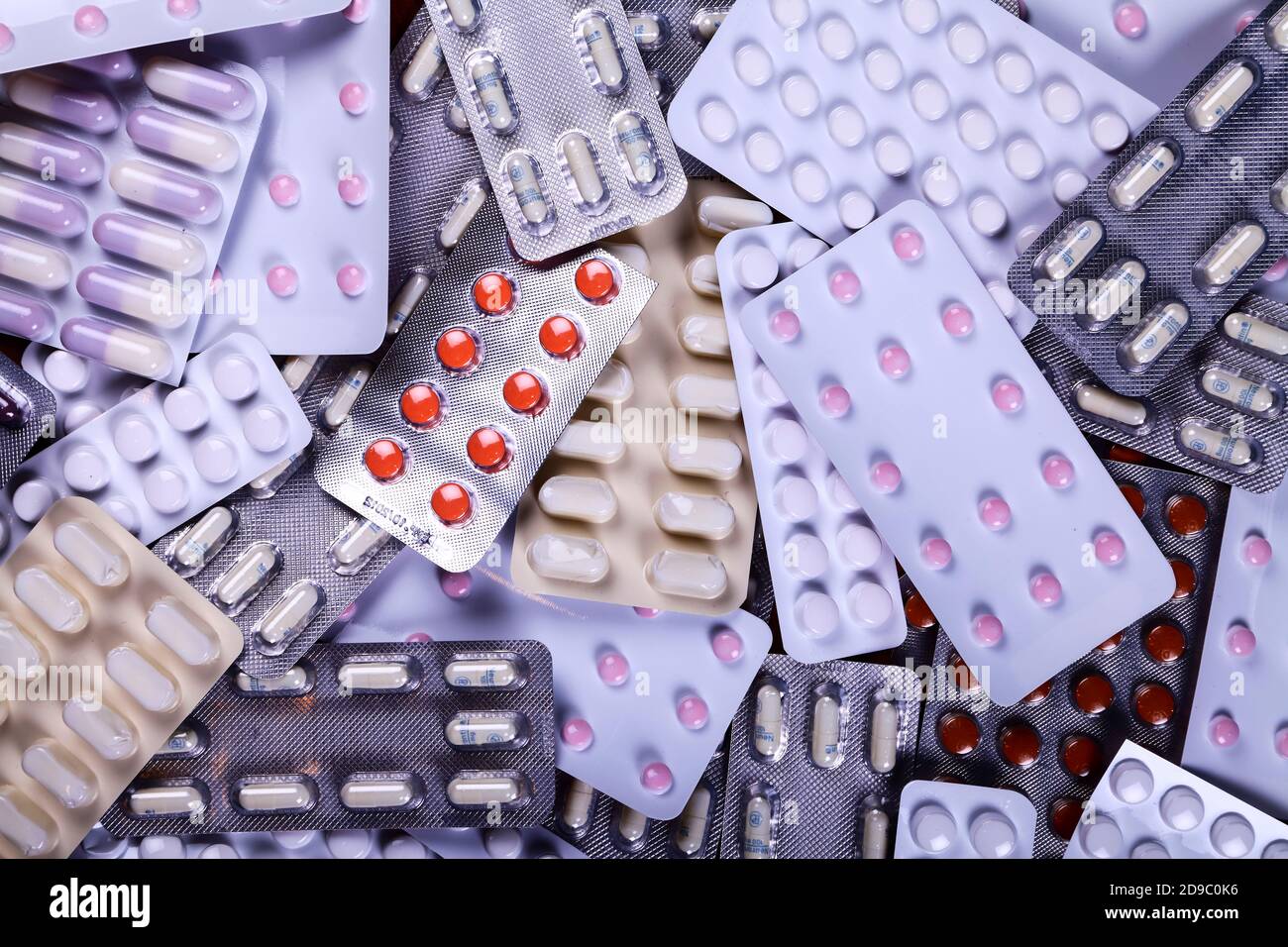 Collecte de médicaments d'ordonnance en plaquettes thermoformées Banque D'Images