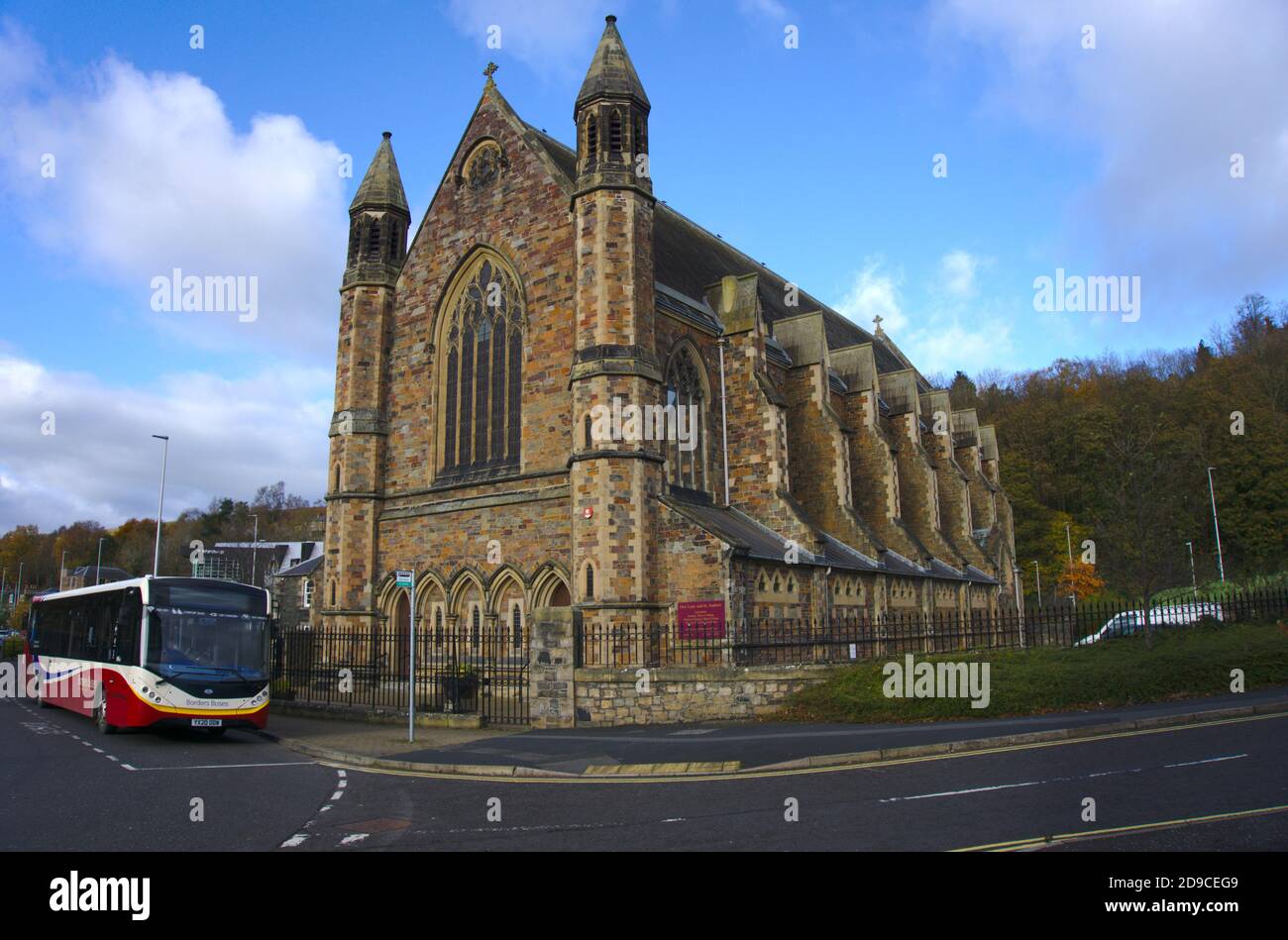 Église catholique romaine de notre Dame et de Saint Andrew, Galashiels, frontières écossaises, Écosse, Royaume-Uni. Banque D'Images