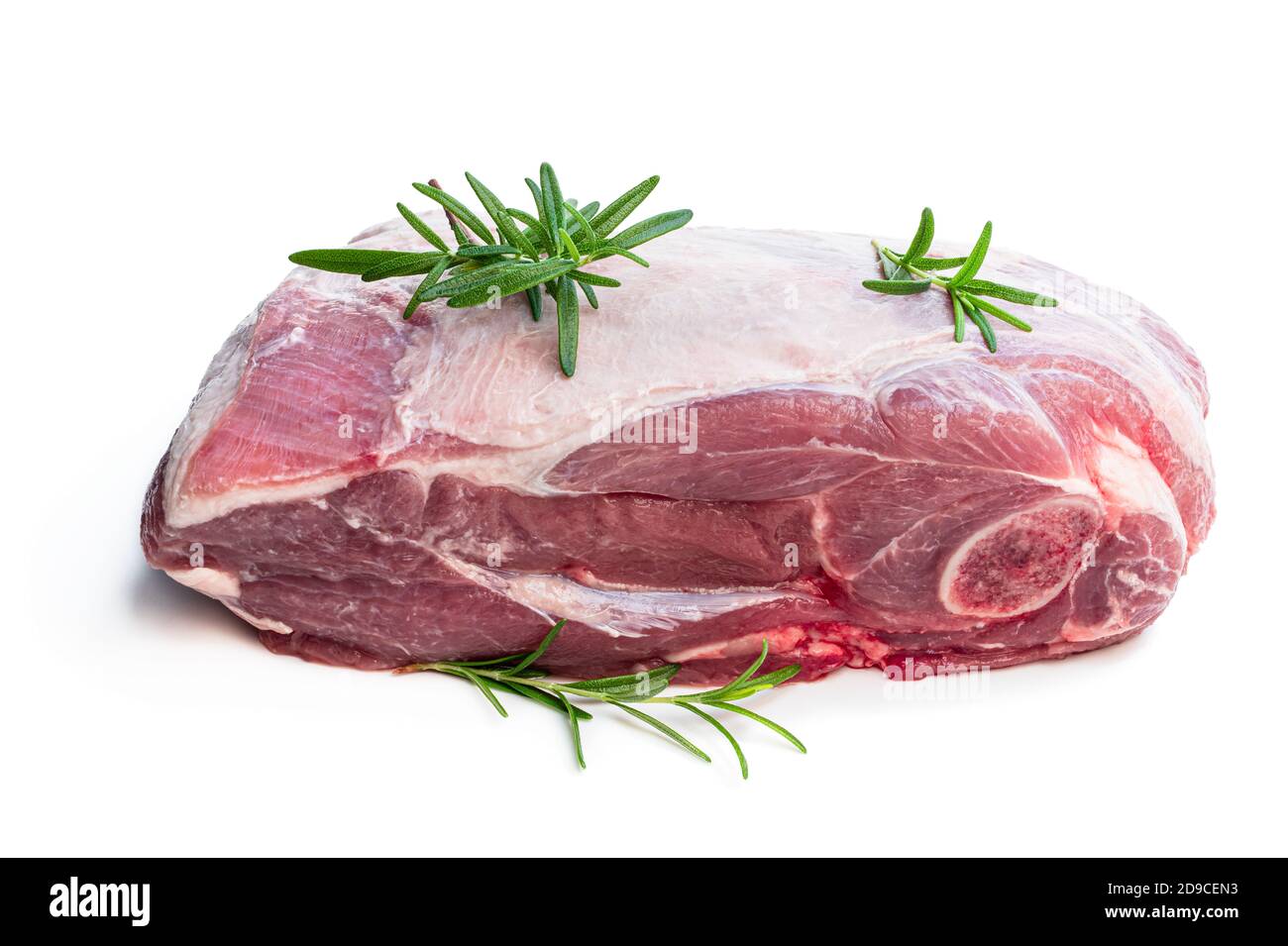 Viande d'épaule entière d'agneau isolée sur blanc Banque D'Images