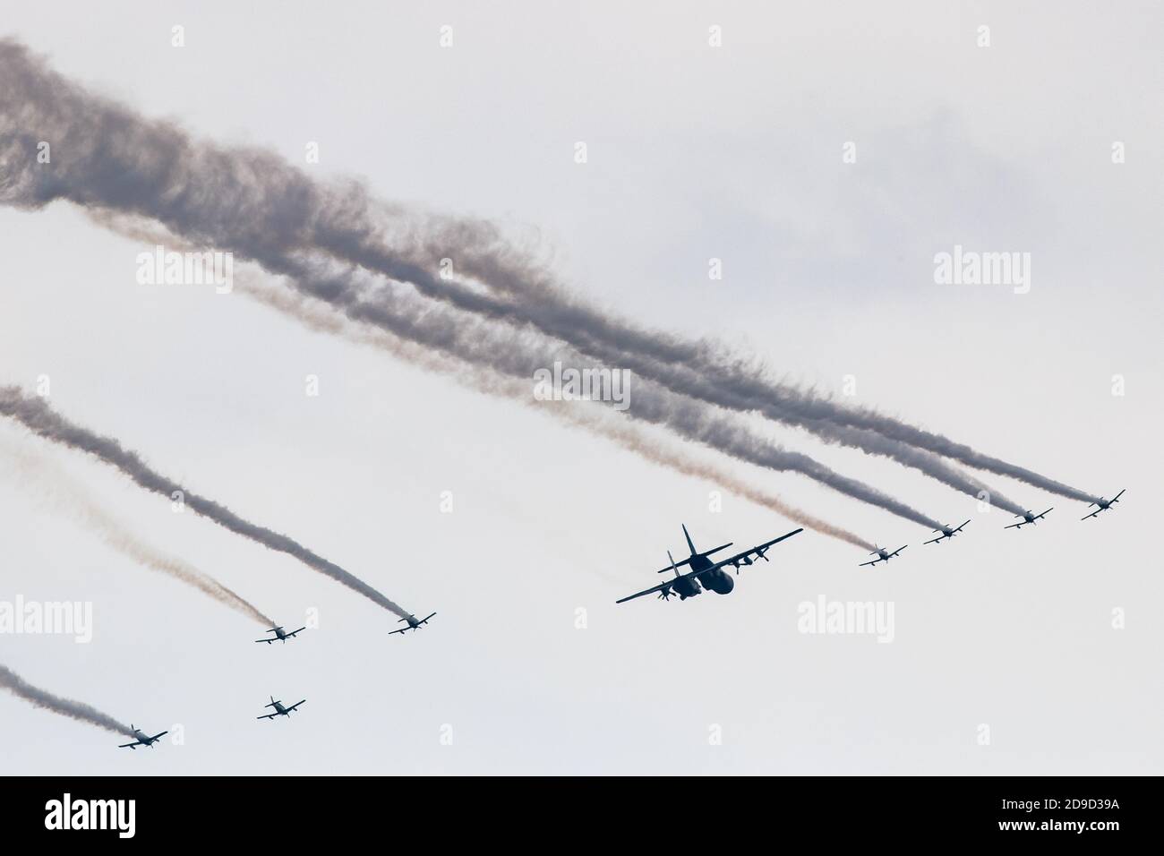 Un avion de la Force aérienne mexicaine est vu dans le défilé militaire de 16. Ce défilé commémore l’anniversaire de l’indépendance du Mexique Banque D'Images