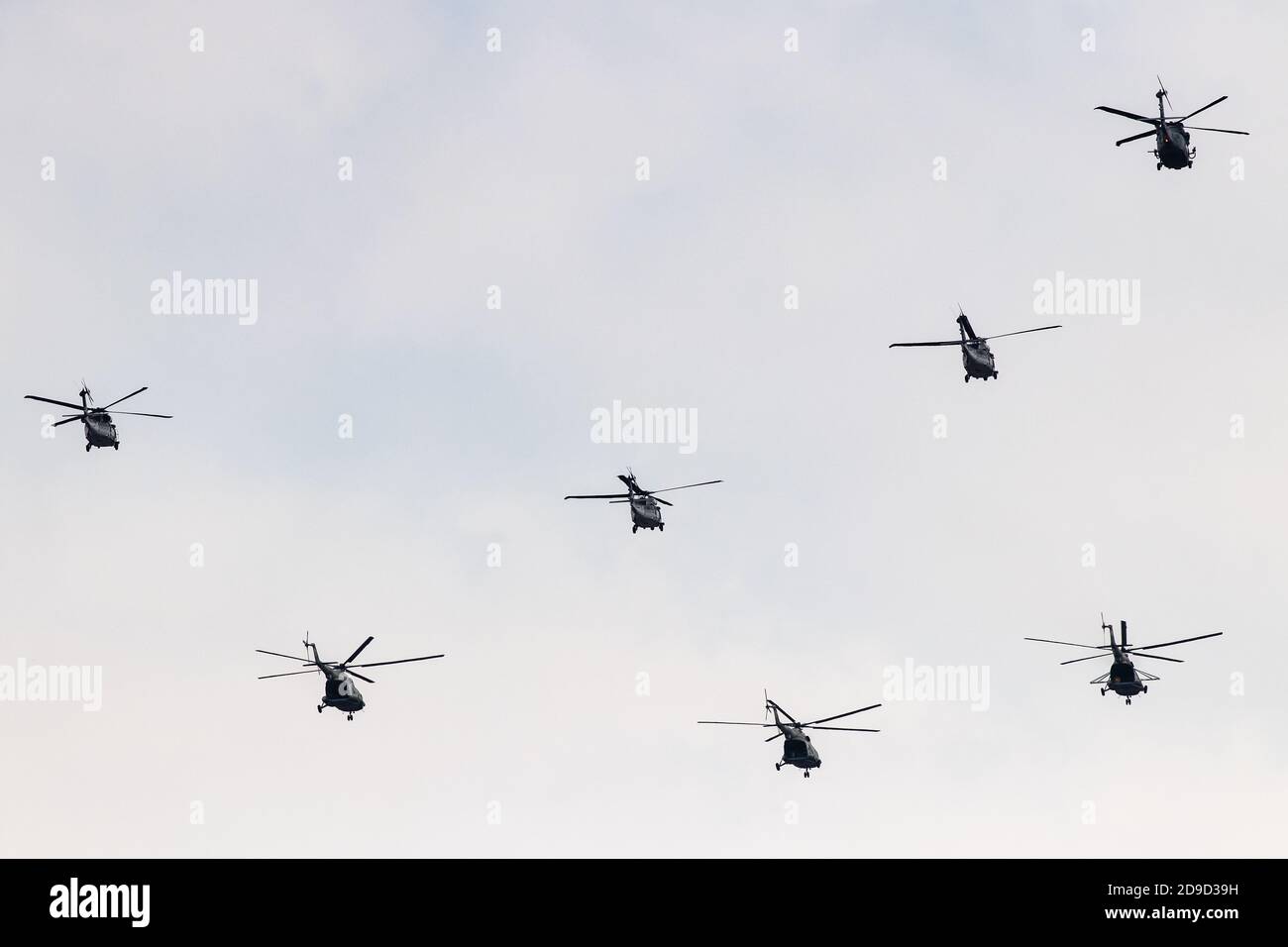 Un avion de la Force aérienne mexicaine est vu dans le défilé militaire de 16. Ce défilé commémore l’anniversaire de l’indépendance du Mexique Banque D'Images