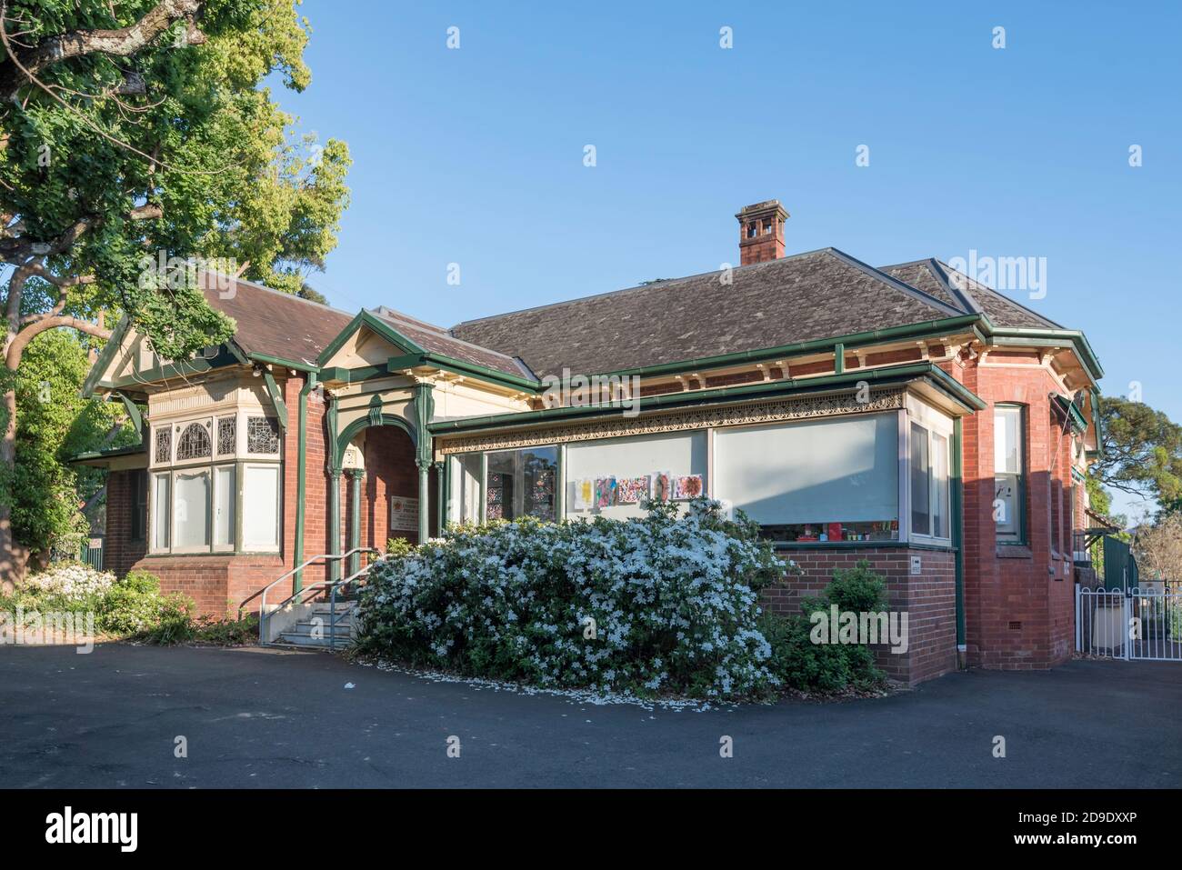 Maintenant un centre de garde d'enfants cette ancienne fédération style bungalow à Gordon, Nouvelle-Galles du Sud, Australie date du début du XXe siècle Banque D'Images