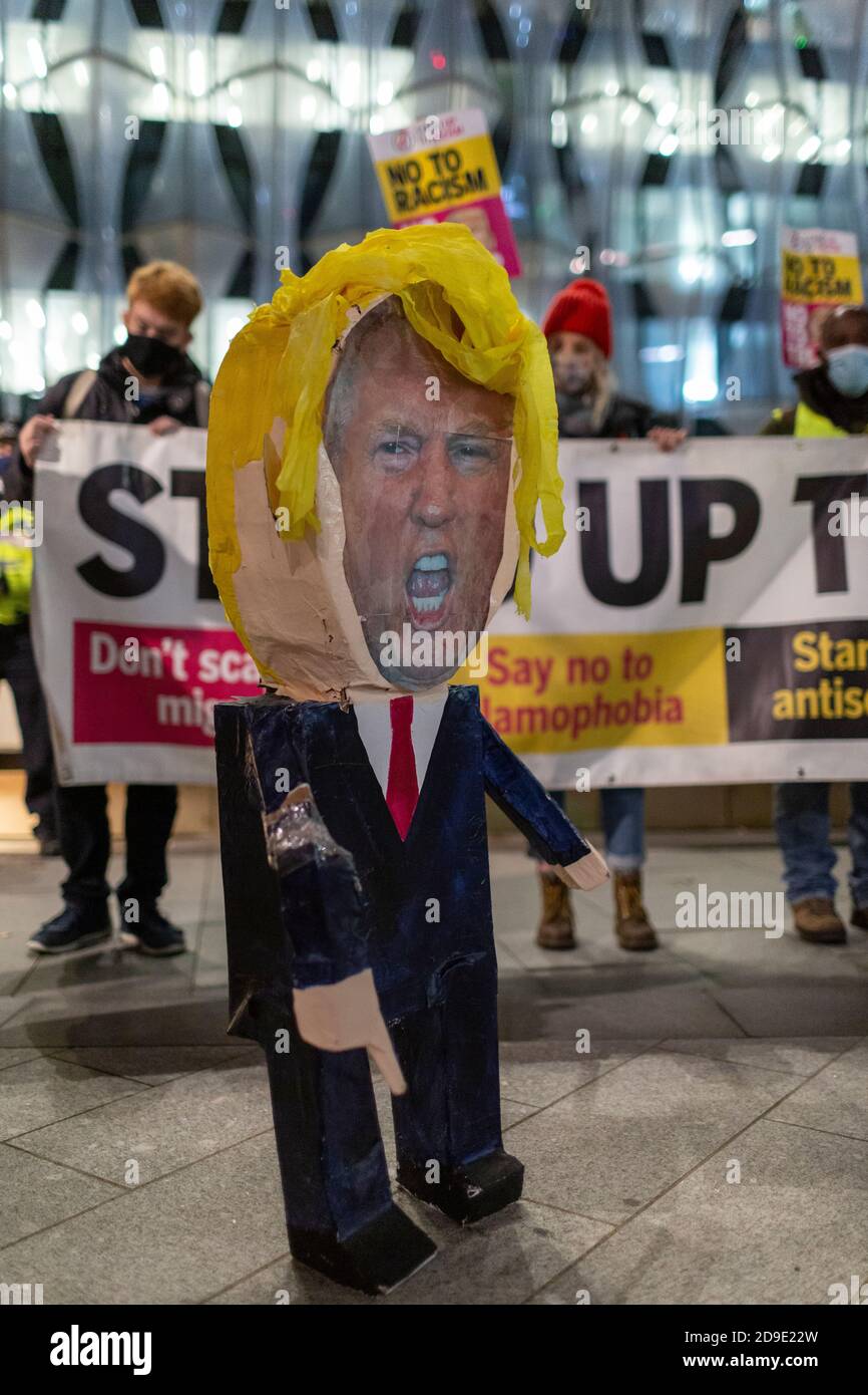 Modèle caricatural de Donald Trump lors d'une manifestation anti-Trump, ambassade des États-Unis, Londres, 4 novembre 2020 Banque D'Images