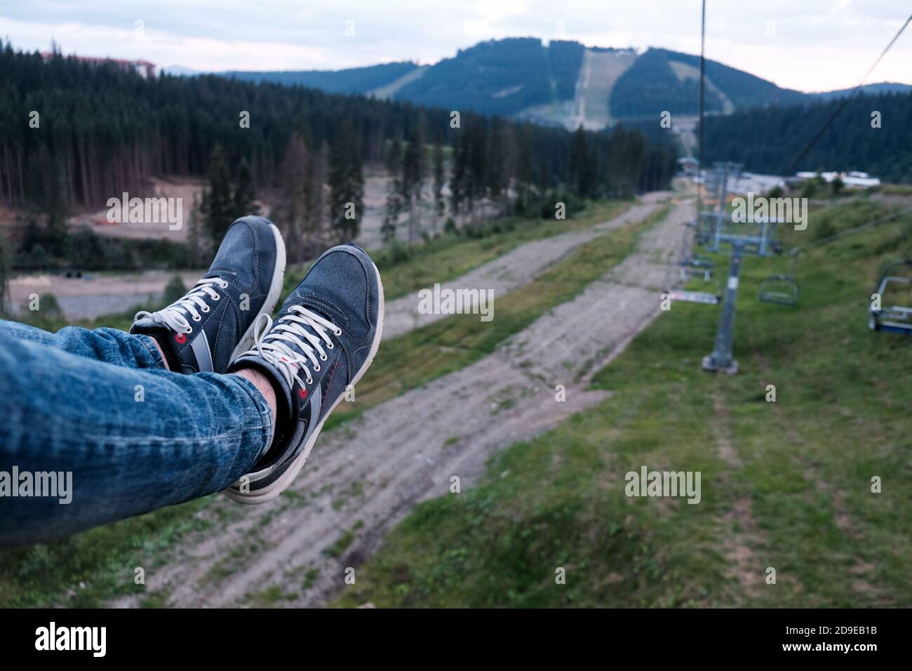 Chaussures volantes Banque de photographies et d'images à haute résolution  - Alamy