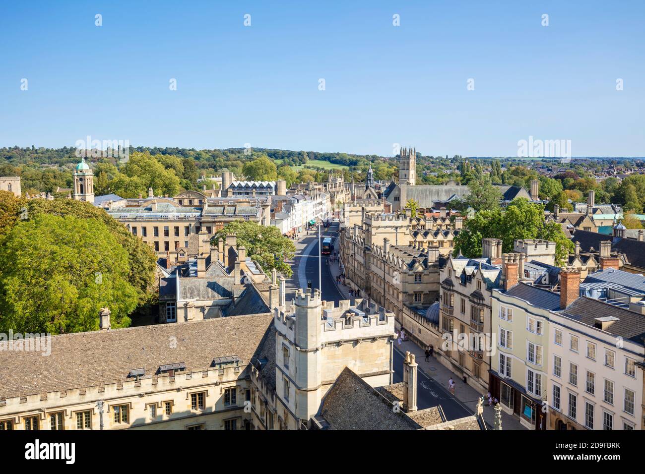 Vue aérienne de All Souls College Oxford et Oxford High street and Oxford Skyline Oxford Oxfordshire Angleterre Royaume-Uni GB Europe Banque D'Images