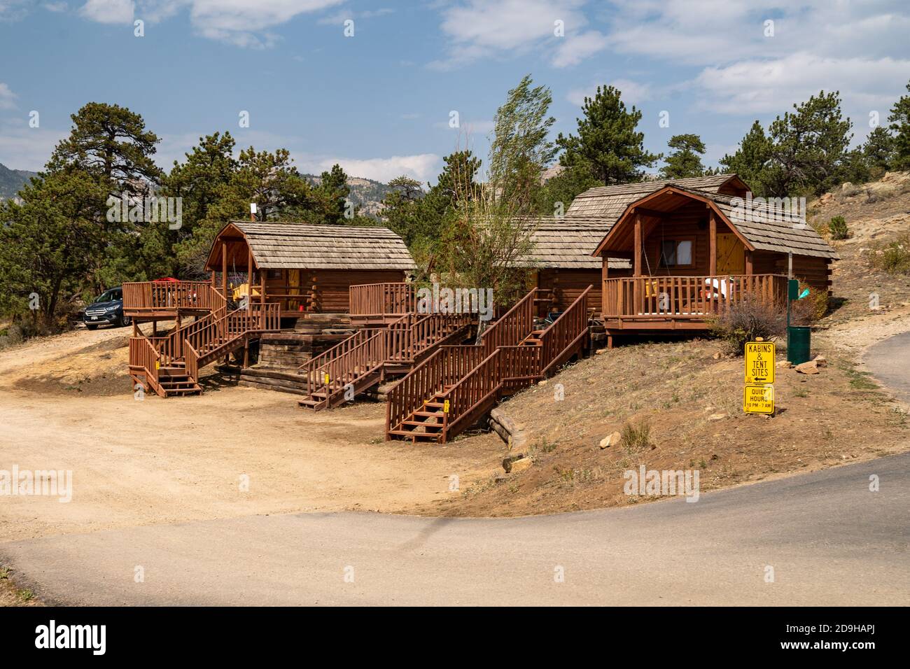 Estes Park, Colorado - 19 septembre 2020 : cabines de terrain de camping Estes Park KOA (Kampgrounds of America) Banque D'Images