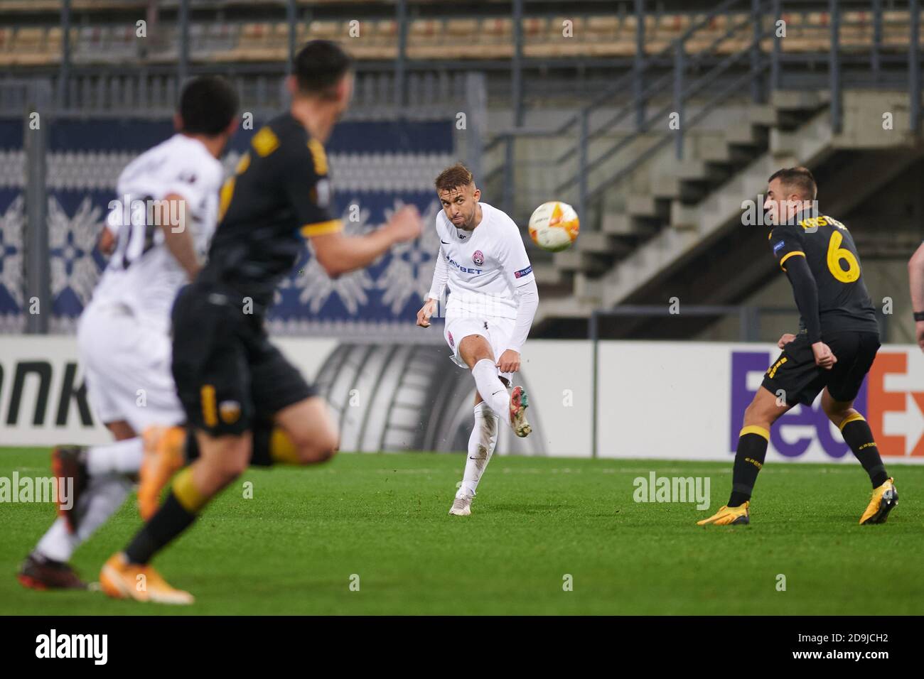 KIEV, UKRAINE - 4 NOVEMBRE 2020 : Vladlen Yurchenko, match de football de l'UEFA Europa League entre le FC ZORYA LUHANSK et le FC AEK ATHÈNES Banque D'Images