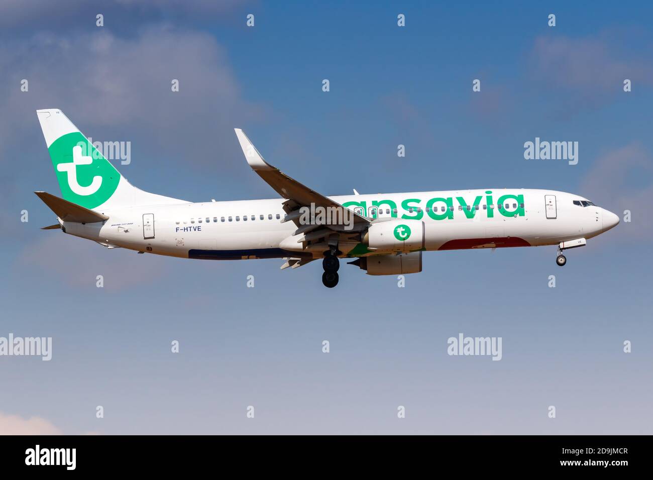 Aircraft boeing 737 transavia airline Banque de photographies et d'images à  haute résolution - Alamy