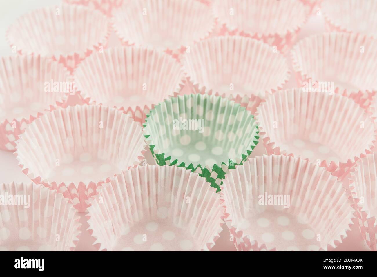 étuis de papier à cupcake pour sacs de cuisson Banque D'Images