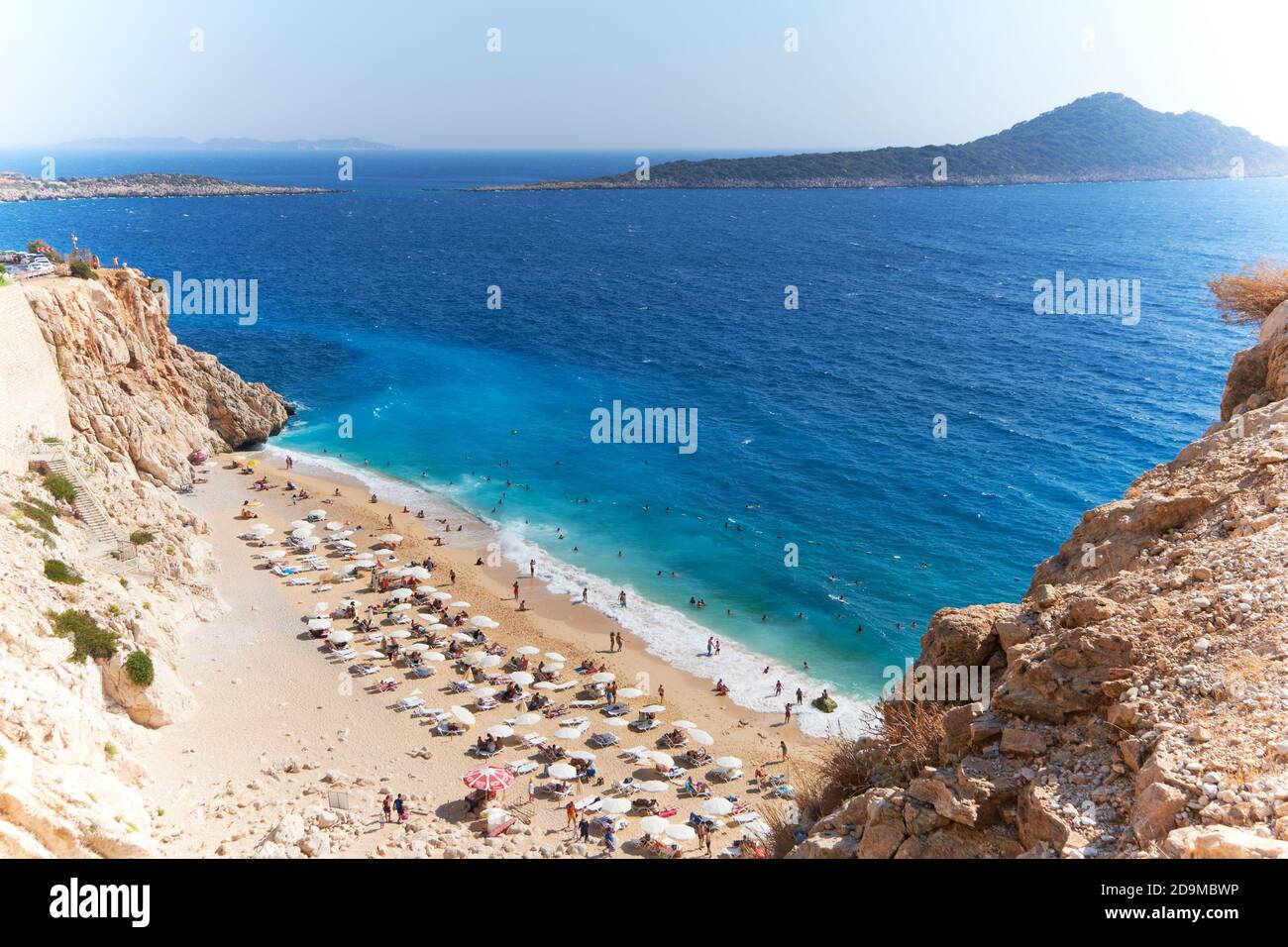 La plage numéro un en Turquie, Kaputas plage vue aérienne sur la côte turquoise Banque D'Images