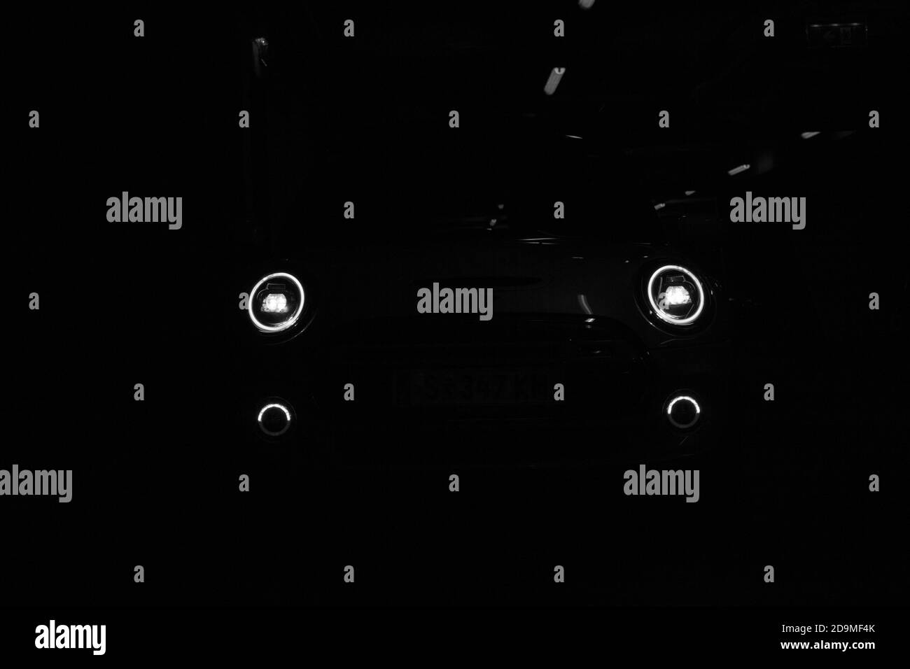 Phares électriques Mini Cooper se Banque D'Images