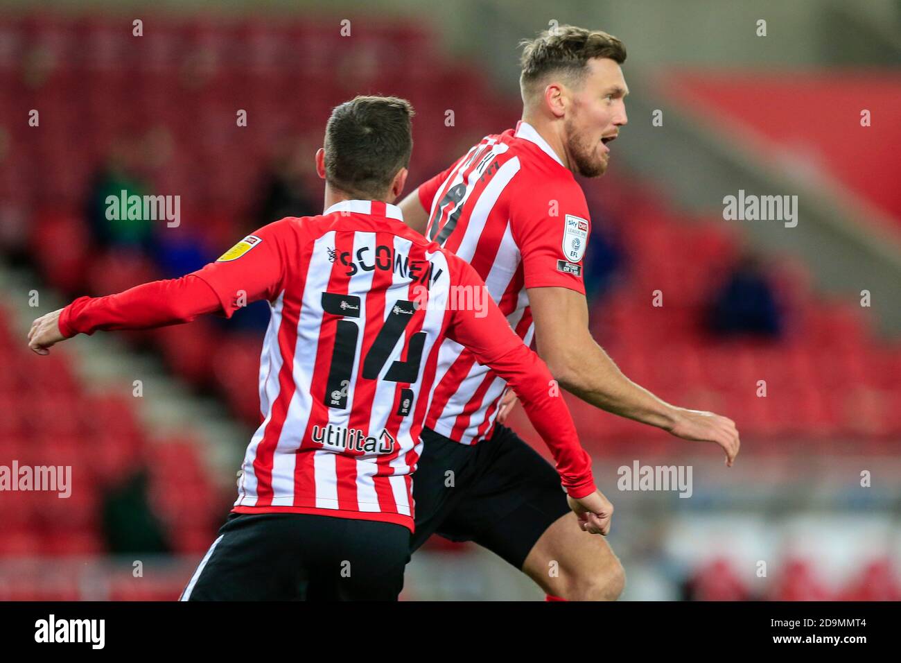 CÉLÉBRATION Charlie Wyke (9) de Sunderland célèbre son but faites-le 1-0 Banque D'Images