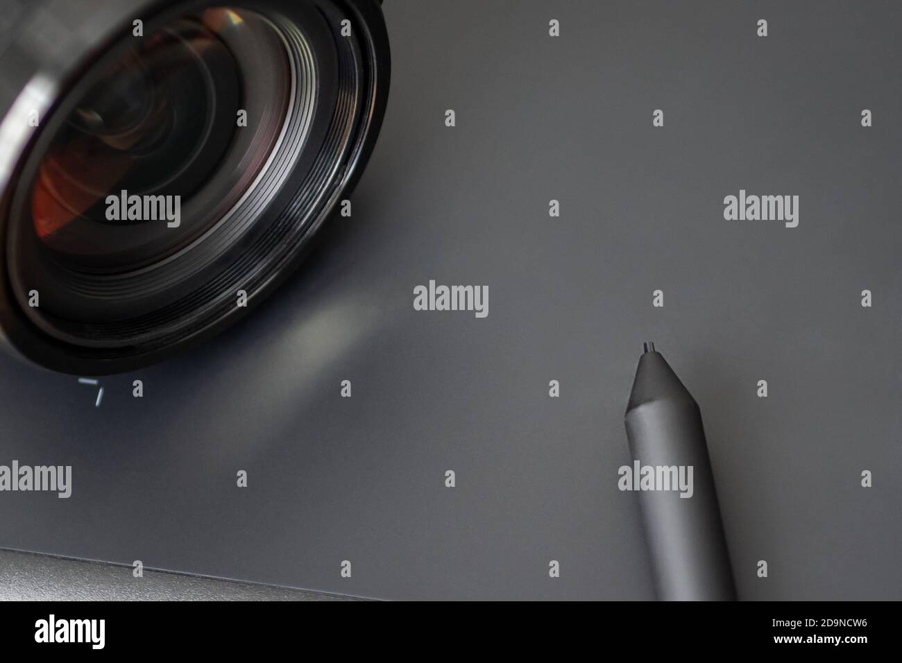 Tablette graphique avec stylet pour post-traitement de photos Banque D'Images