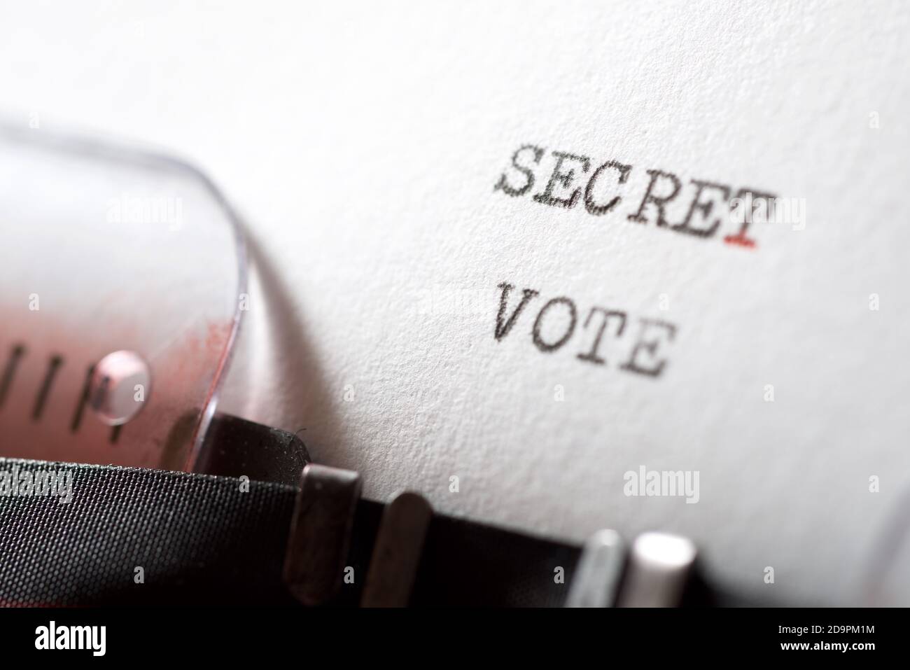 Vote secret écrit avec une machine à écrire. Banque D'Images