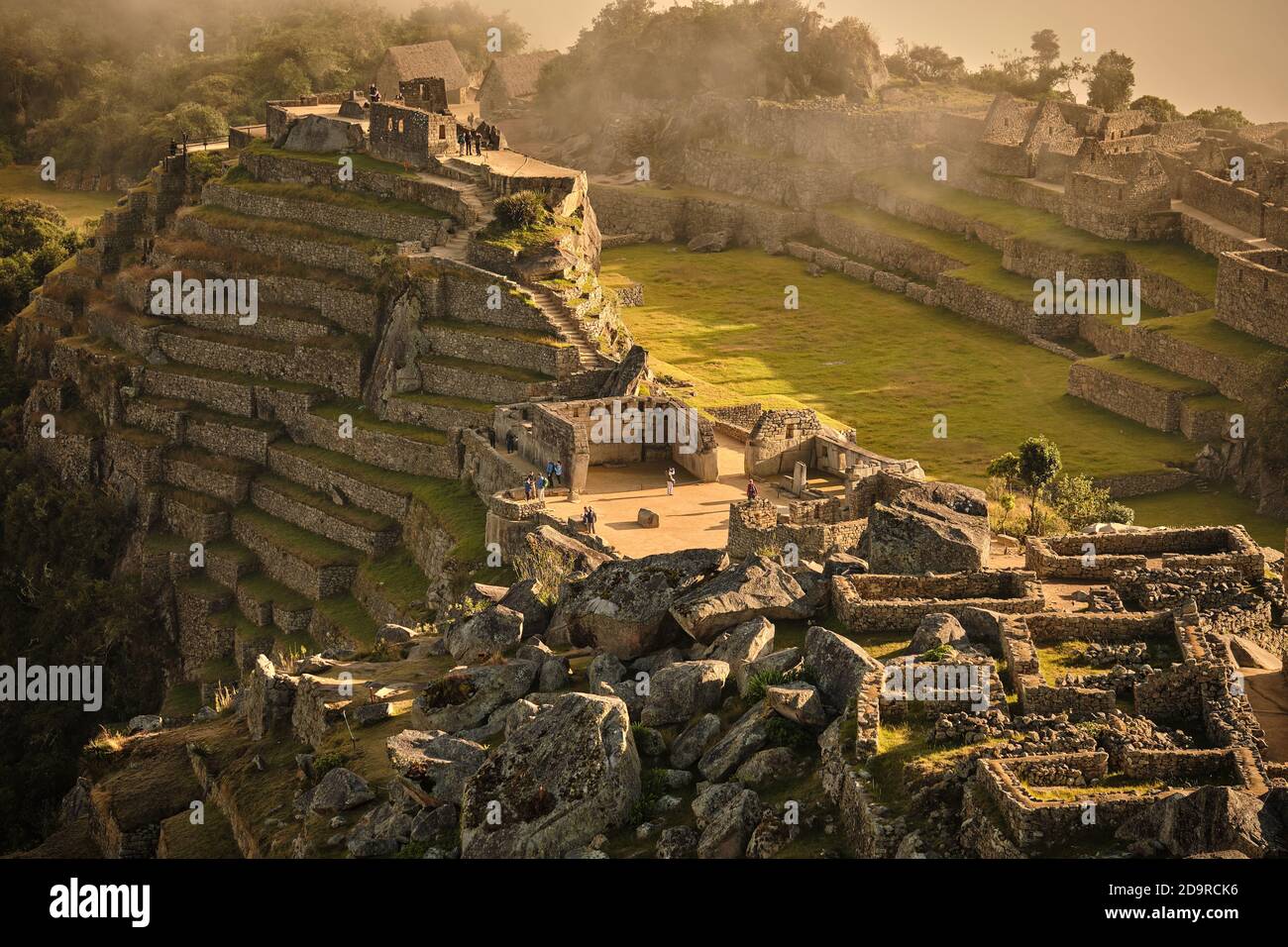 Lever du soleil aube tôt le matin aux ruines de Machu Picchu, Pérou Banque D'Images