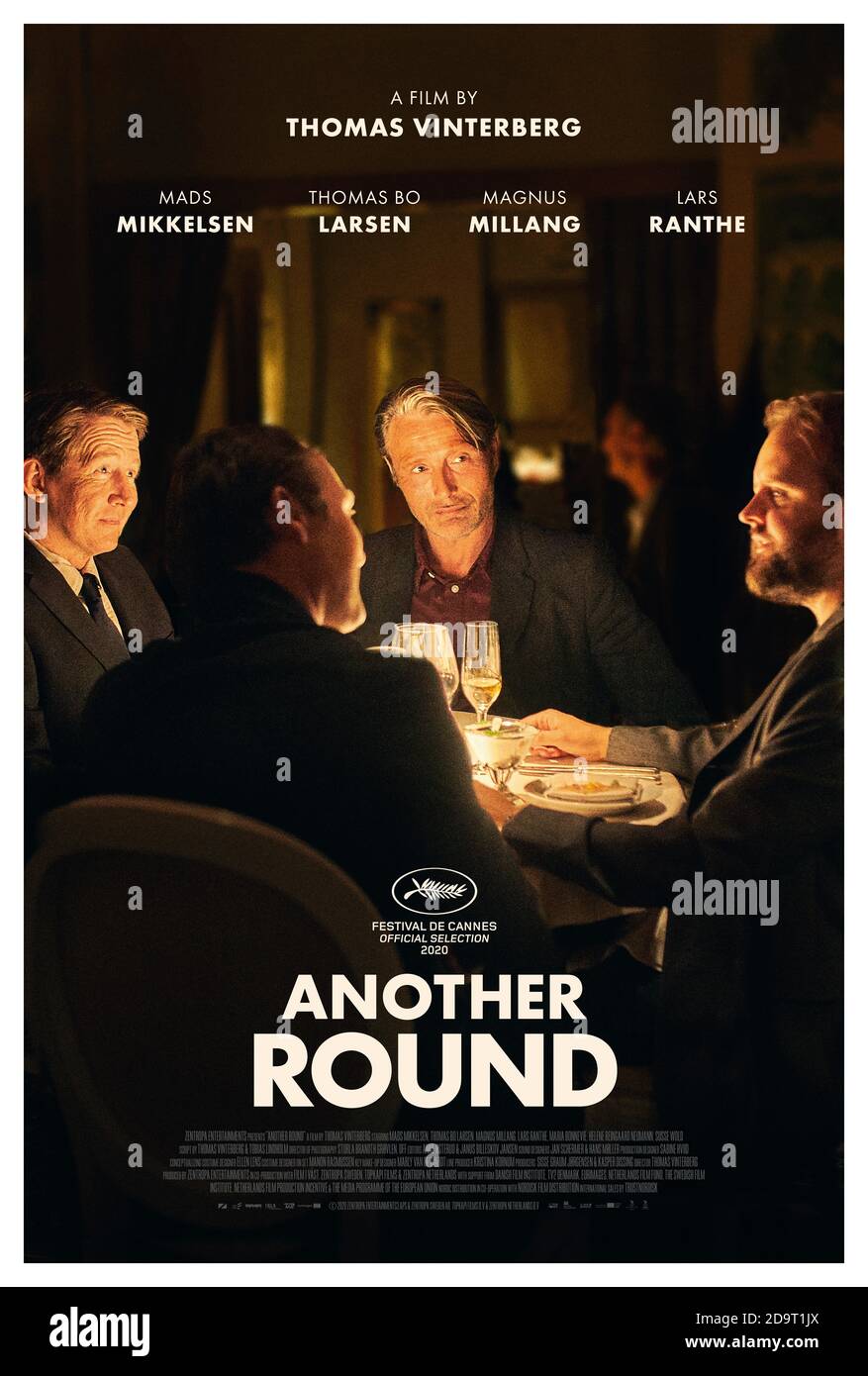 DRUK (2020), réalisé par THOMAS VINTERBERG. Credit: ZENTROPA DIVERTISSEMENTS / Album Banque D'Images