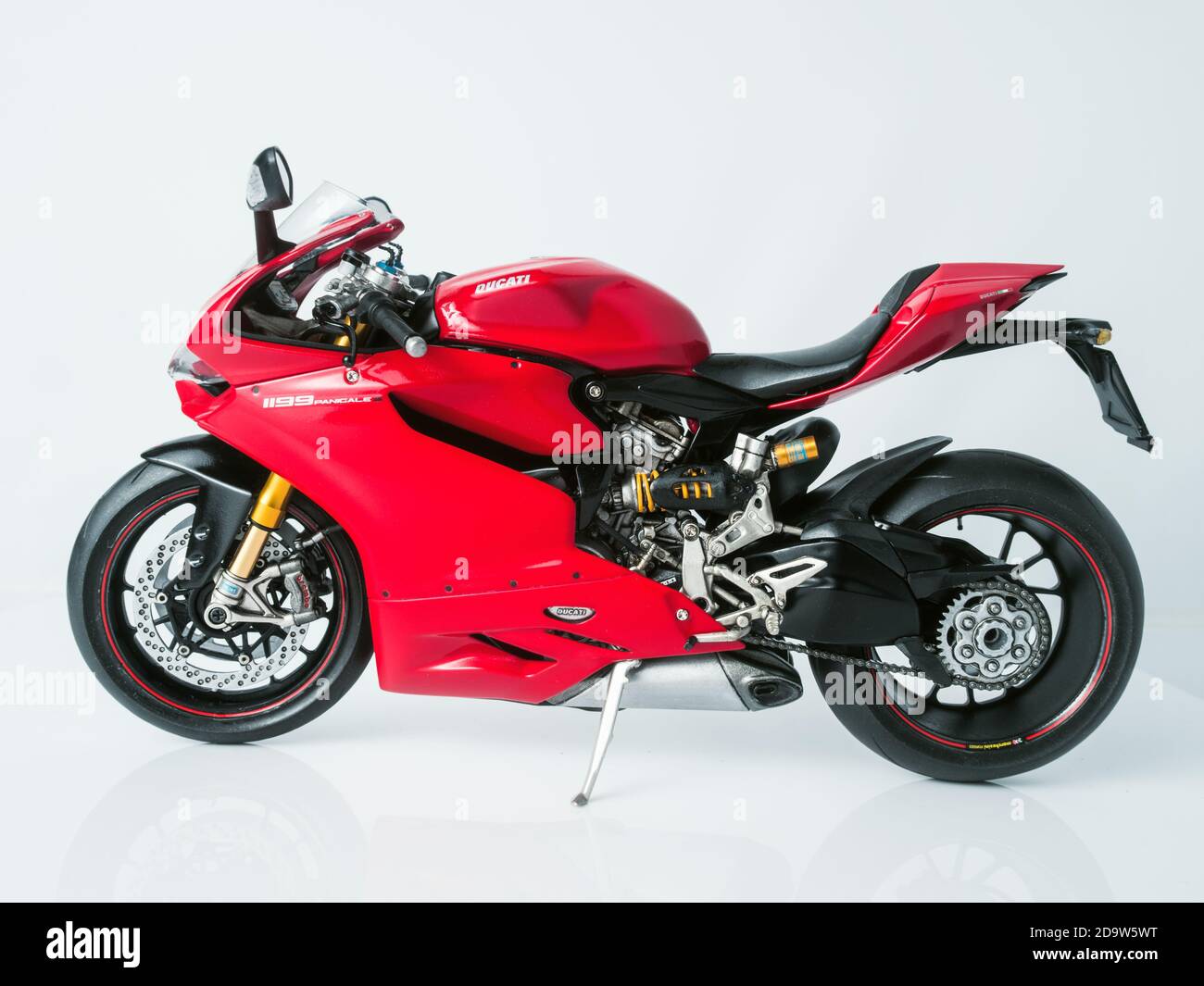 Kit de balance modèle S Tamiya Ducati 1199 Panigale Photo Stock - Alamy
