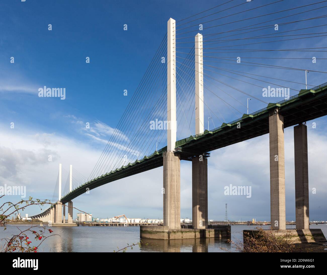 La reine Elisabeth II bridge. Dartford crossing, Londres, Kent, Angleterre, Royaume-Uni. Banque D'Images