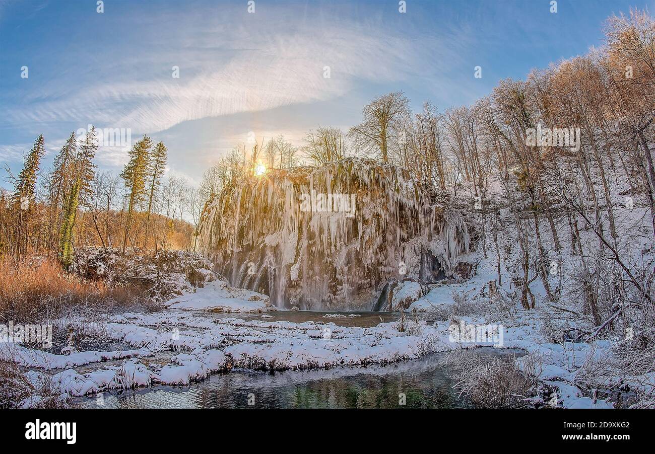 Parc national de Plitvice en croatie. Hiver, neige, temps froid. Vue fantastique. Europe Croatie Parc national de Plitvice. Banque D'Images