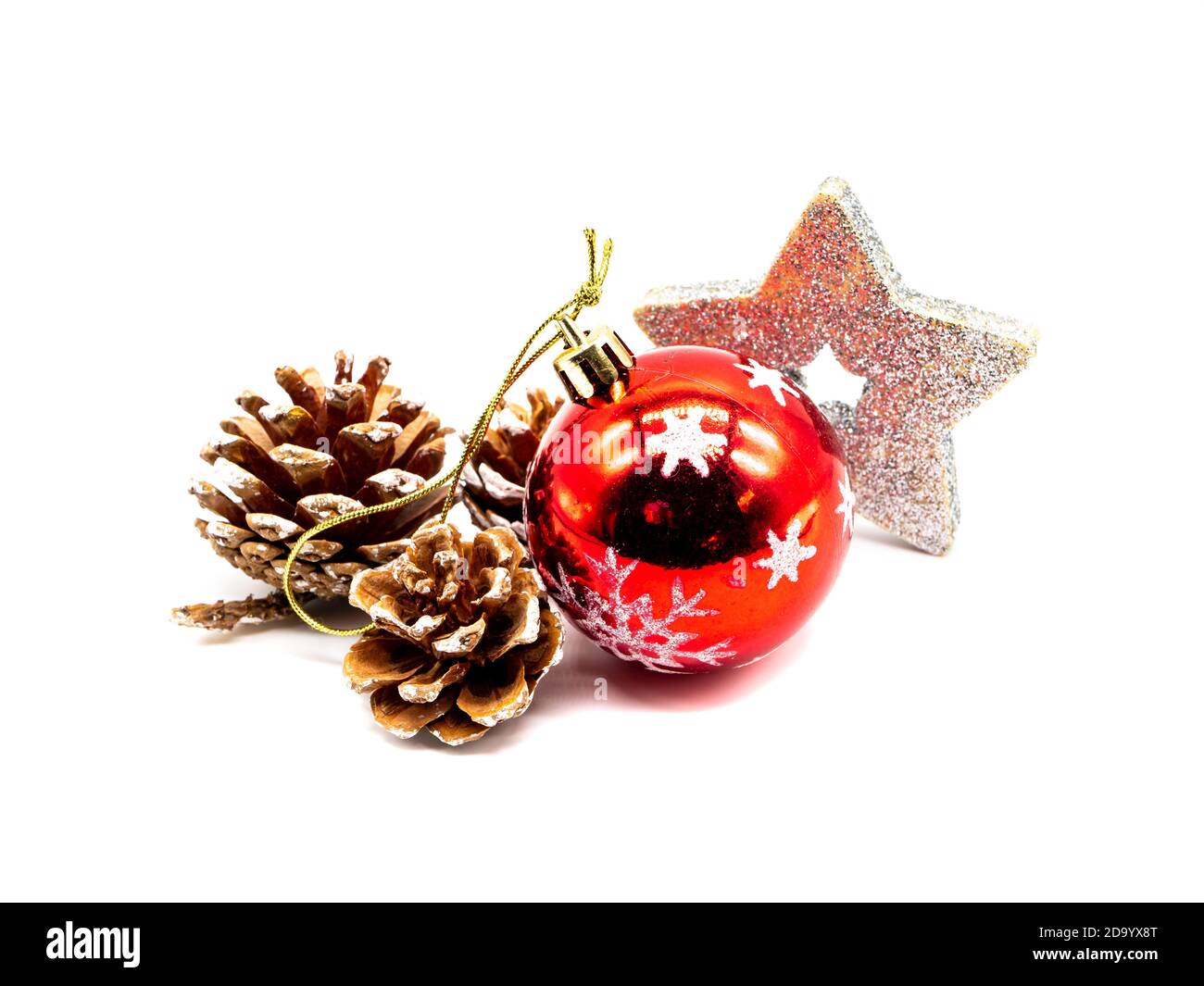 Décoration de Noël isolée avec boule Banque D'Images