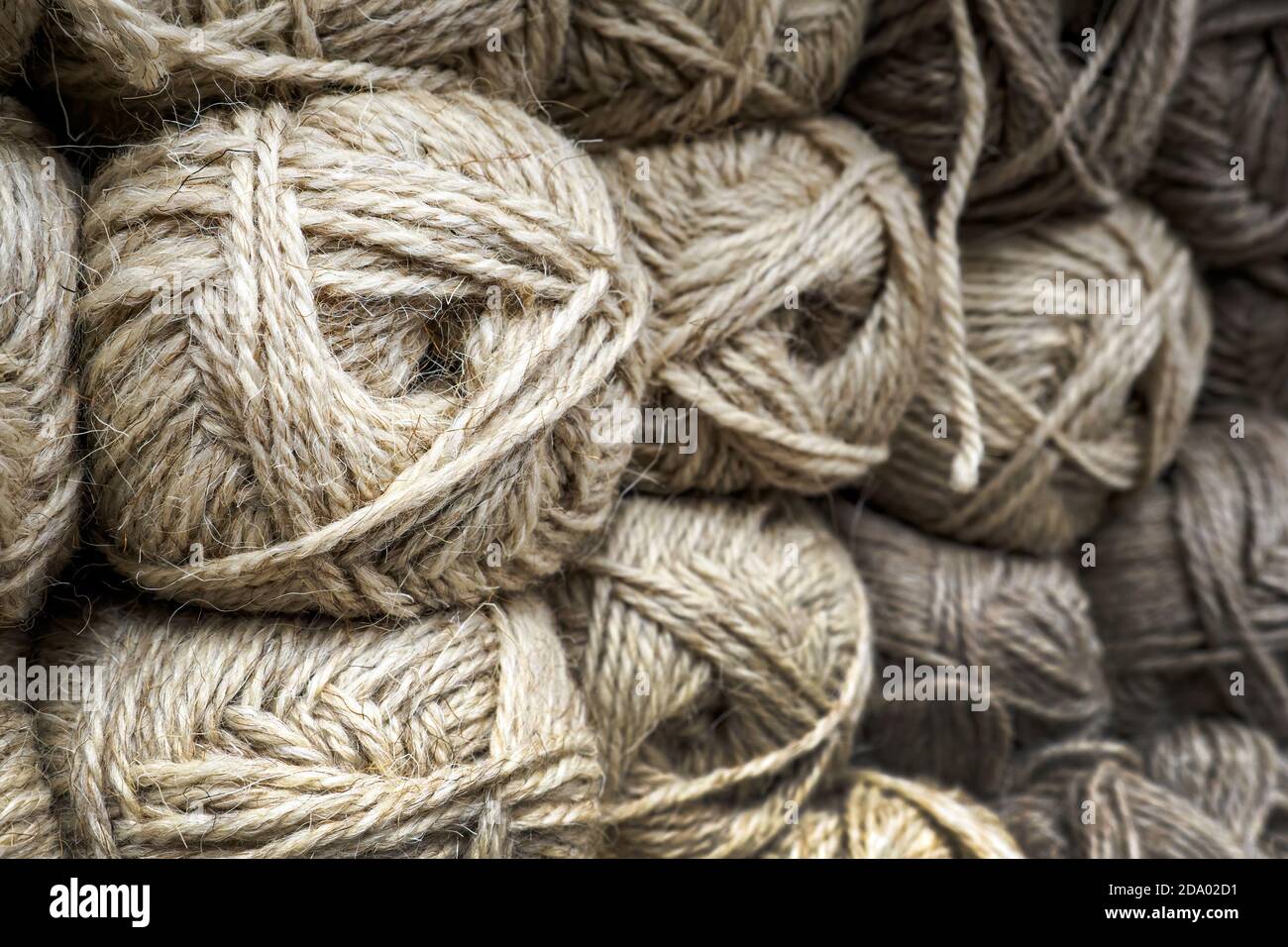 gros plan de boules de laine pour le tricot, mise au point sélective Banque D'Images