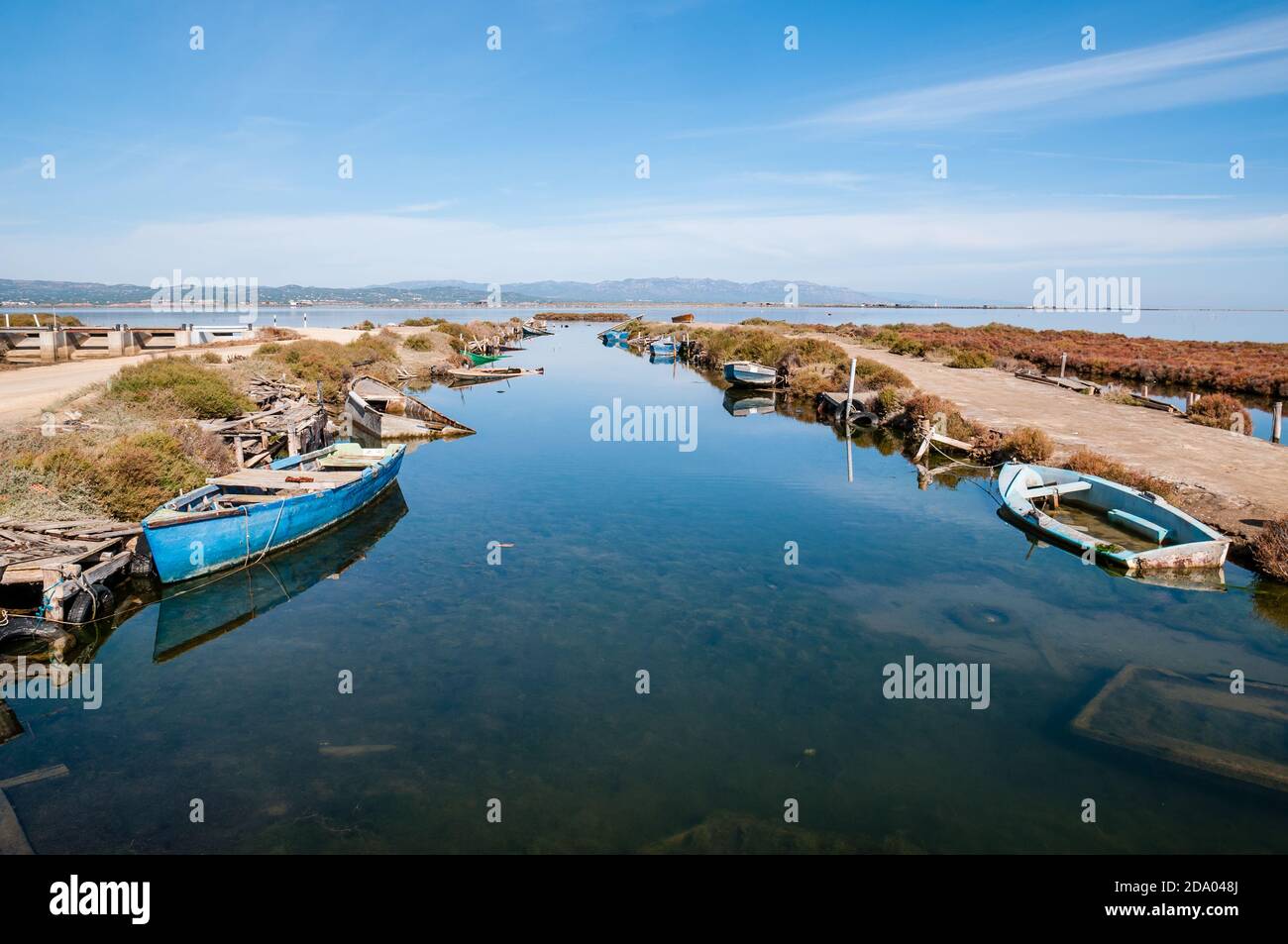 Jetée de rivière abandonnée, Delta de l'Ebro, Catalogne, Espagne Banque D'Images