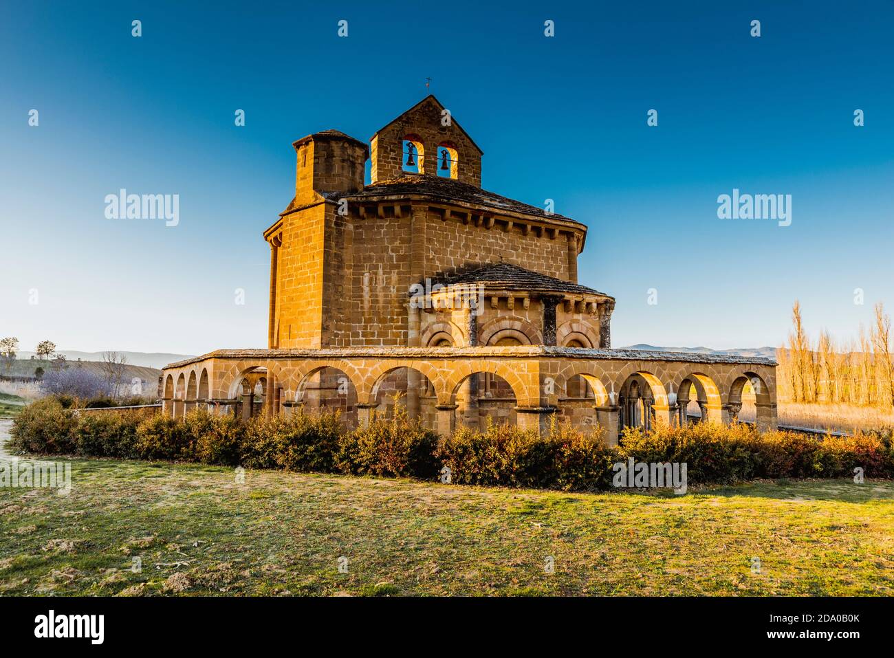 Santa Maria de Eunate. Hermitage Saint Marie d'Eunate, (XIIe siècle) voie de Saint James, Muruzábal, Navarre, Espagne, Europe Banque D'Images