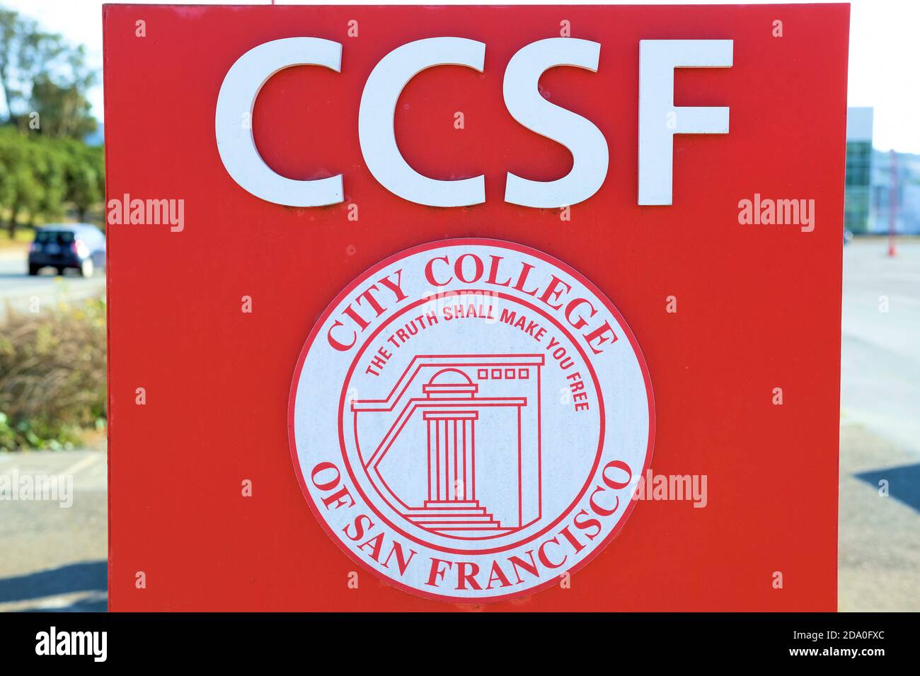 Signez au City College de San Francisco en Californie avec le logo de l'école; CCSF. Banque D'Images