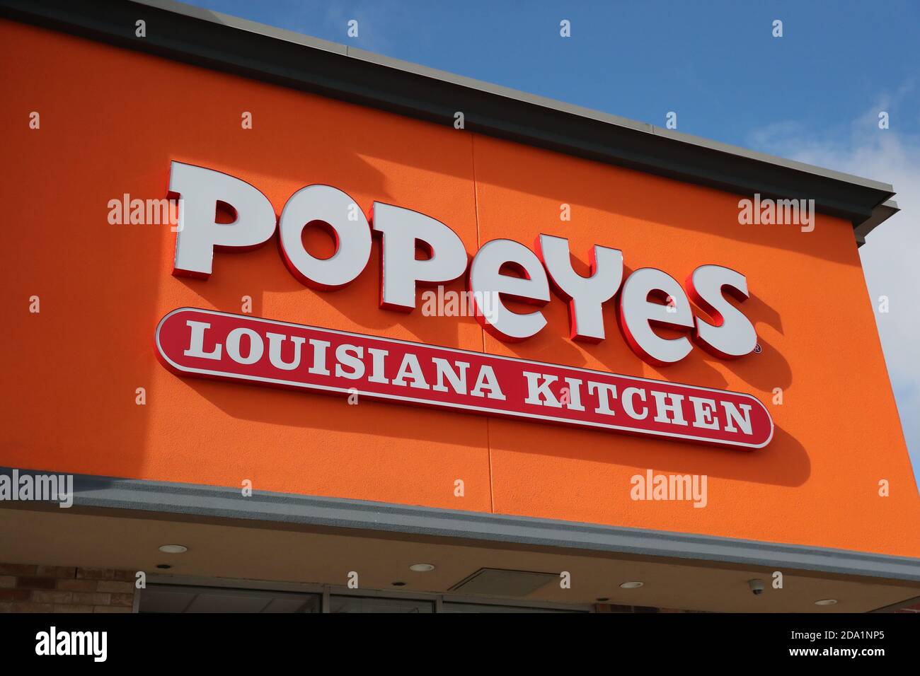 Panneau Popeyes Louisiana Kitchen__LW_AT__. London Ontario Canada Luke Durda/Alamy Banque D'Images