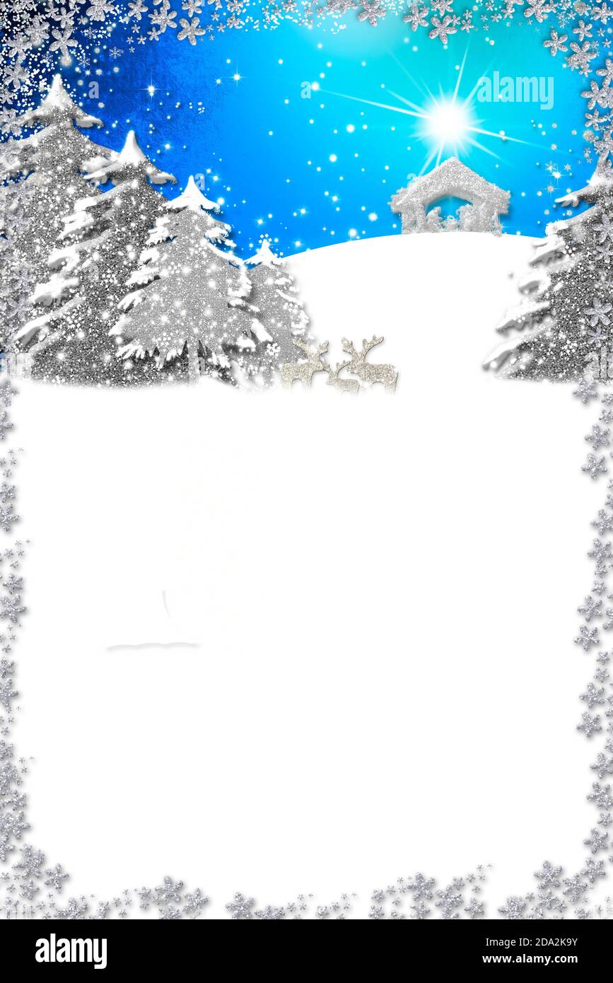 Cartes de voeux pour la Nativité de Noël, dessin abstrait à main levée simple de la Nativité, paysage enneigé, rennes à paillettes argentées sur un blanc Banque D'Images